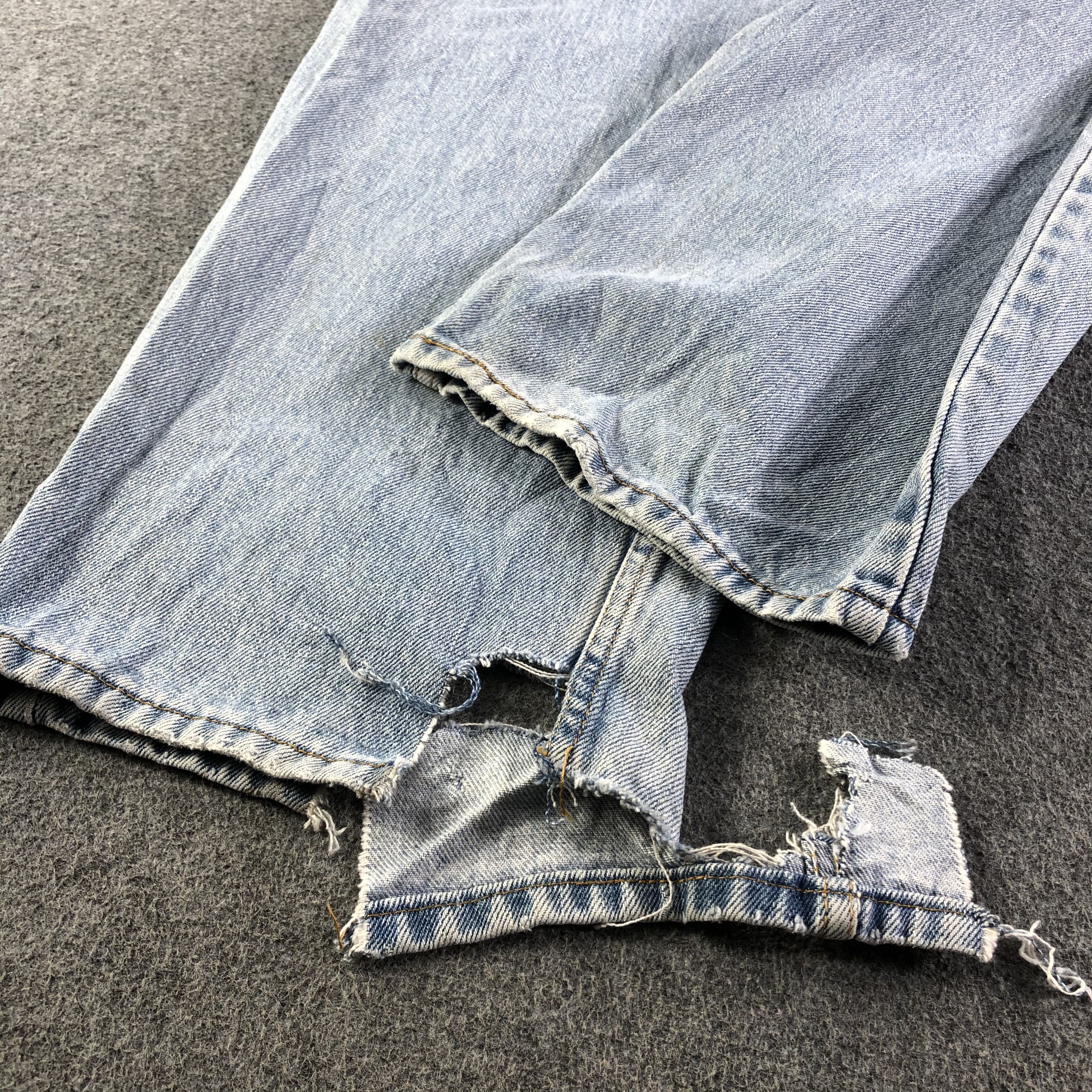 Levi's Vintage Light Wash Levis 550 Jeans-J3254 Size US 39 - 6 Thumbnail