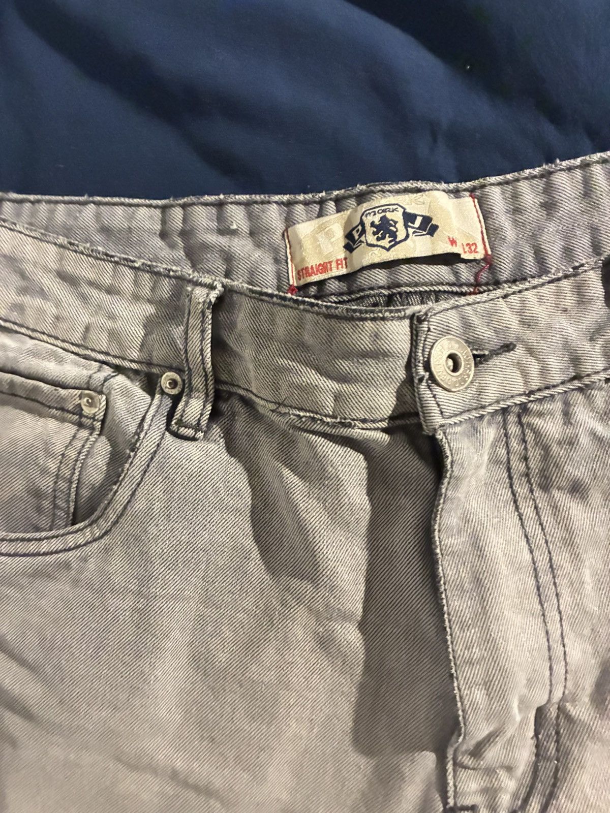 Other Grey vintage cutoff denim shorts Size US 34 / EU 50 - 3 Thumbnail