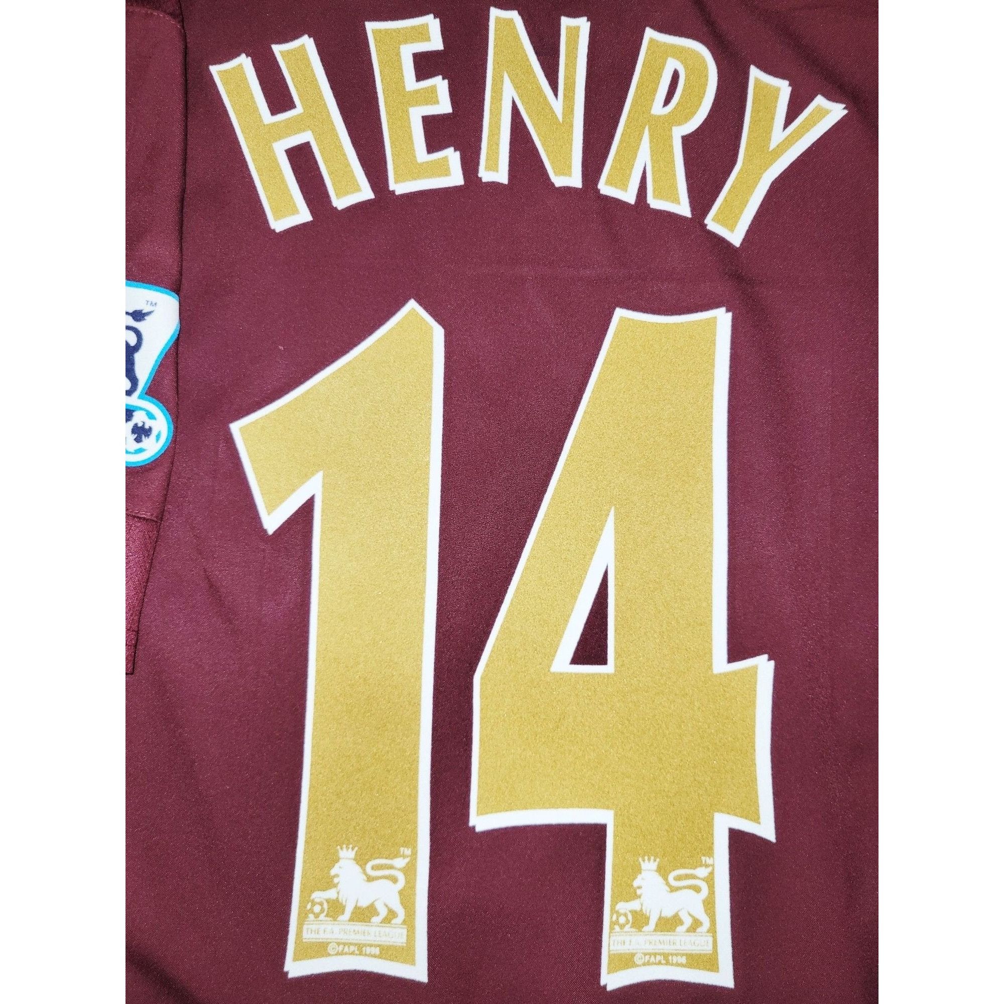 Nike Henry Arsenal 2005 2006 HIGHBURY LAST GAME Soccer Jersey M Size US M / EU 48-50 / 2 - 5 Thumbnail