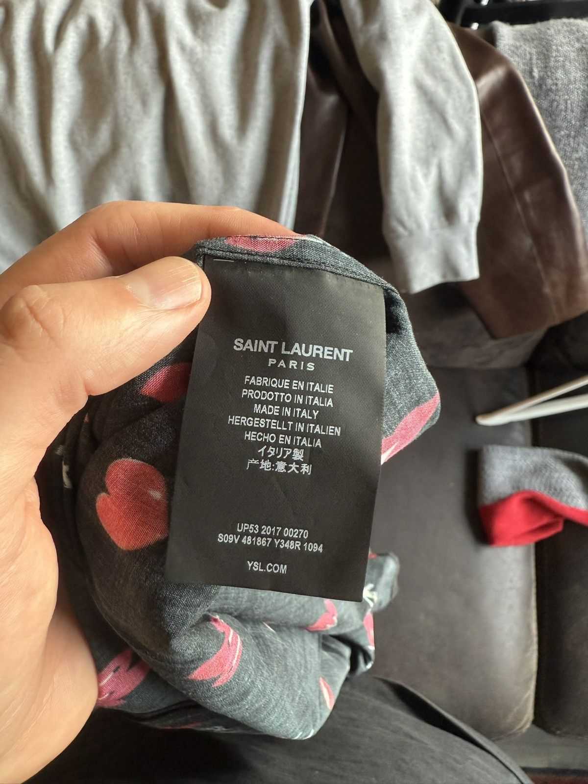 Saint Laurent Paris Black Shirt with Heart and Floral Motif Print Size US M / EU 48-50 / 2 - 8 Thumbnail