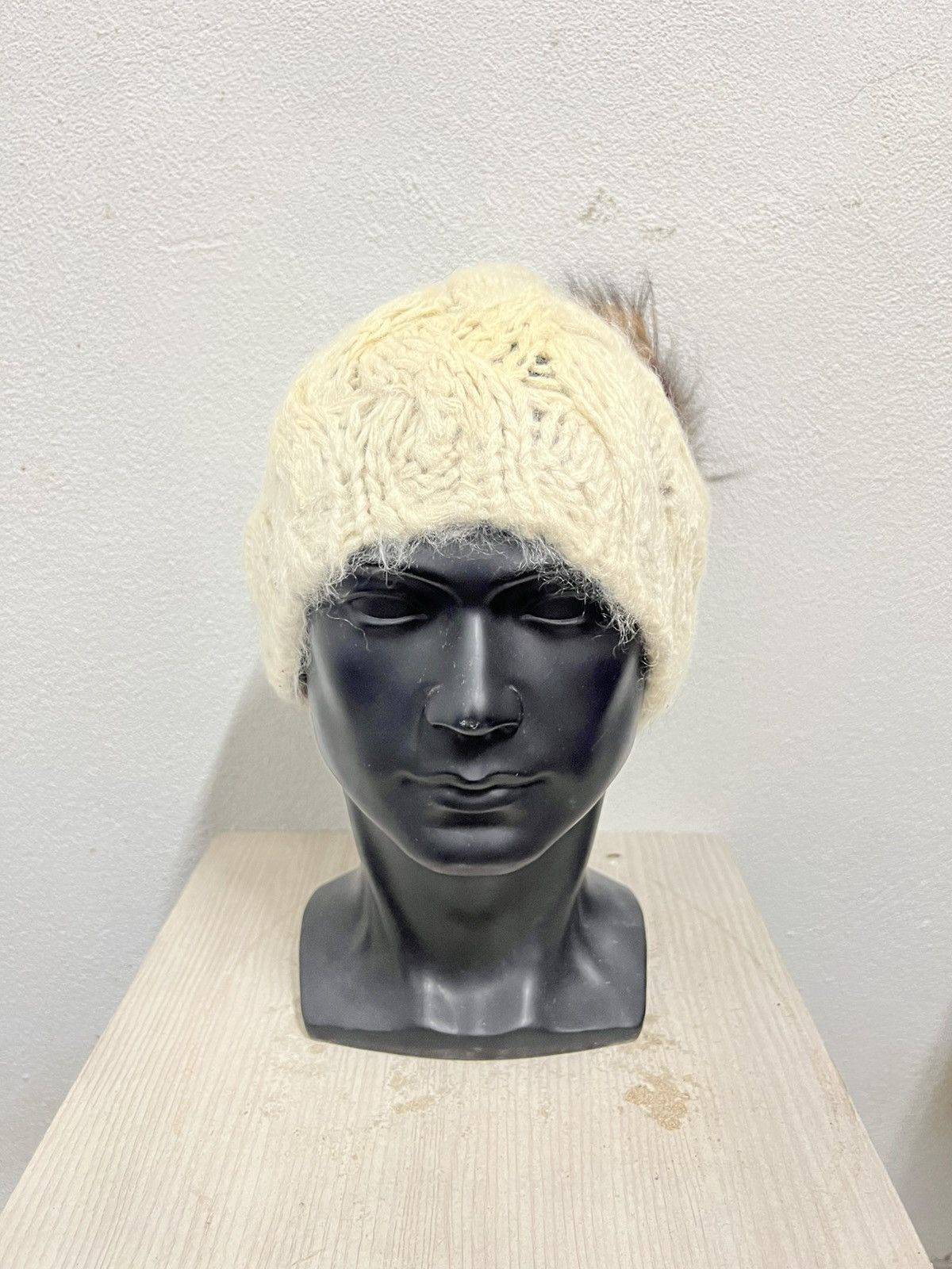 Coach Vintage Coach Knit Handmade Beanie Hat Size ONE SIZE - 2 Thumbnail
