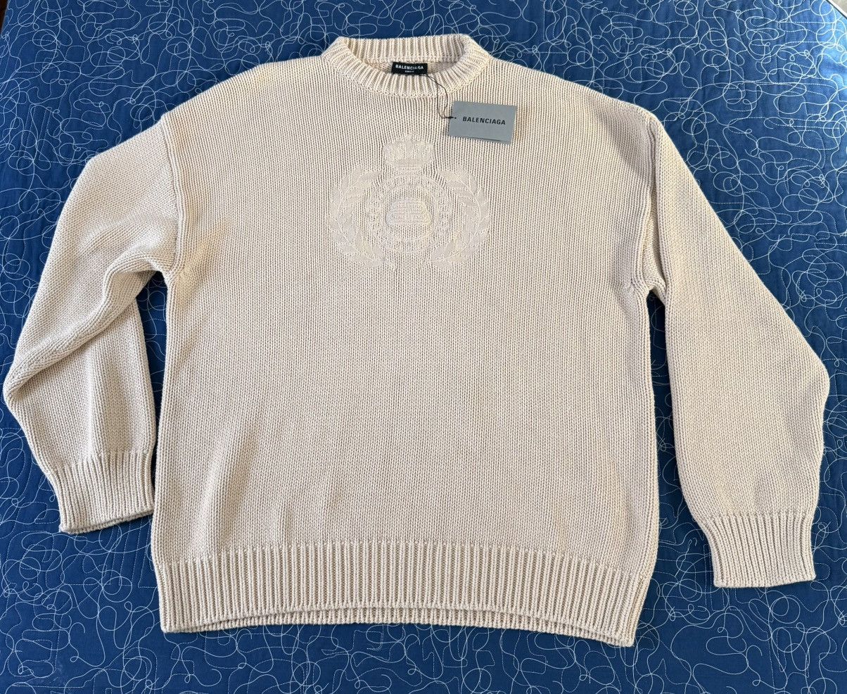 Balenciaga Balenciaga BB Laurel Crown Crewneck Knitted Sweater- Oversiz Size US XL / EU 56 / 4 - 1 Thumbnail