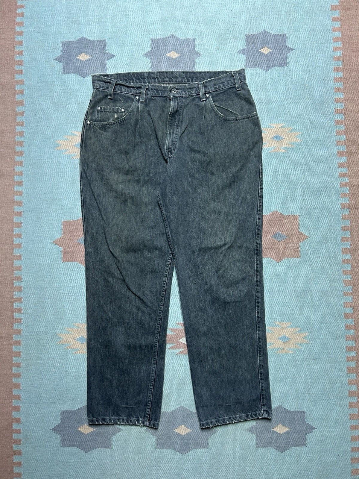 Vintage Vtg 90s Levi’s 546 jeans distressed goth grunge USA 36x30 Size US 36 / EU 52 - 5 Thumbnail