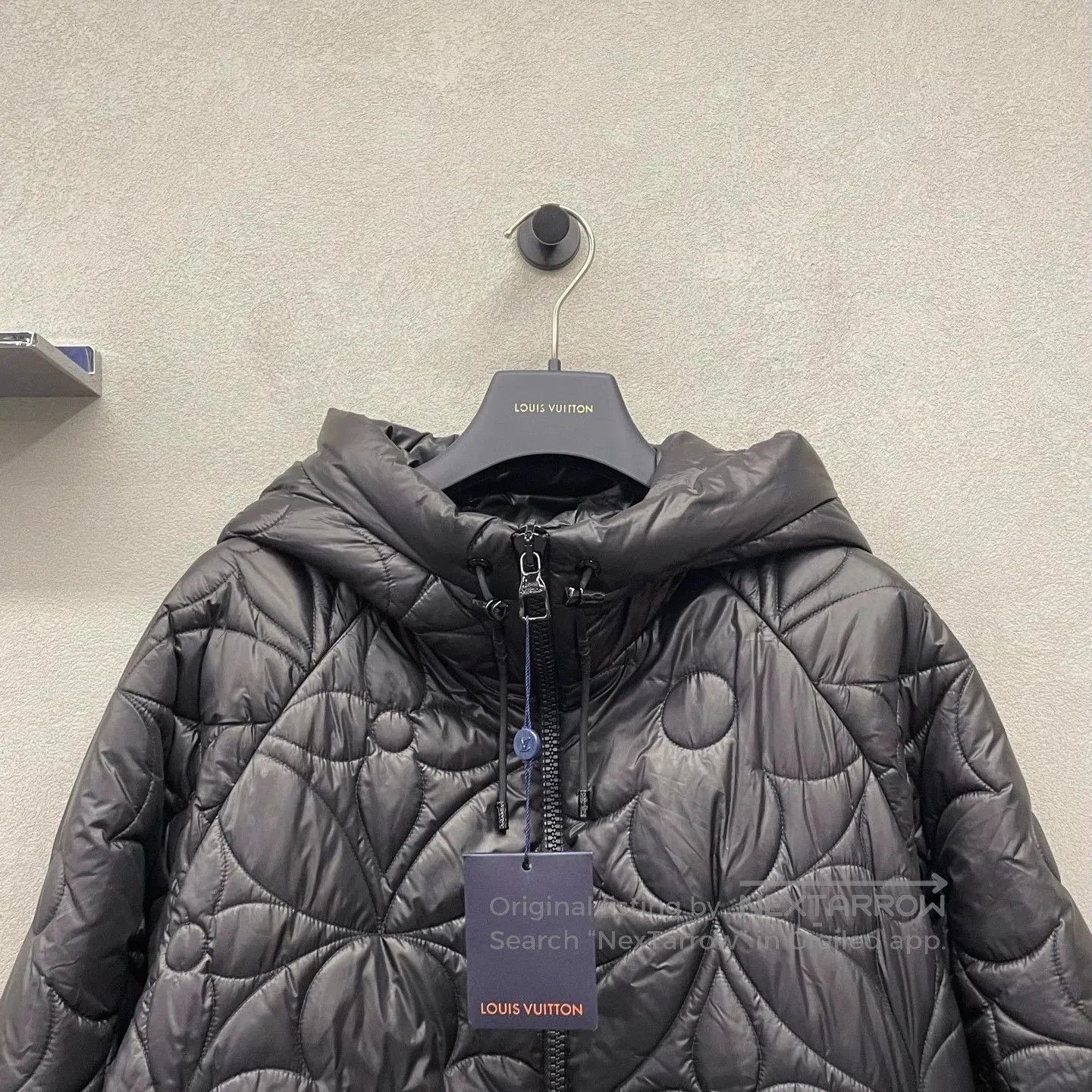 Louis Vuitton luxury black floral quilted down jacket. Size US L / EU 52-54 / 3 - 4 Thumbnail