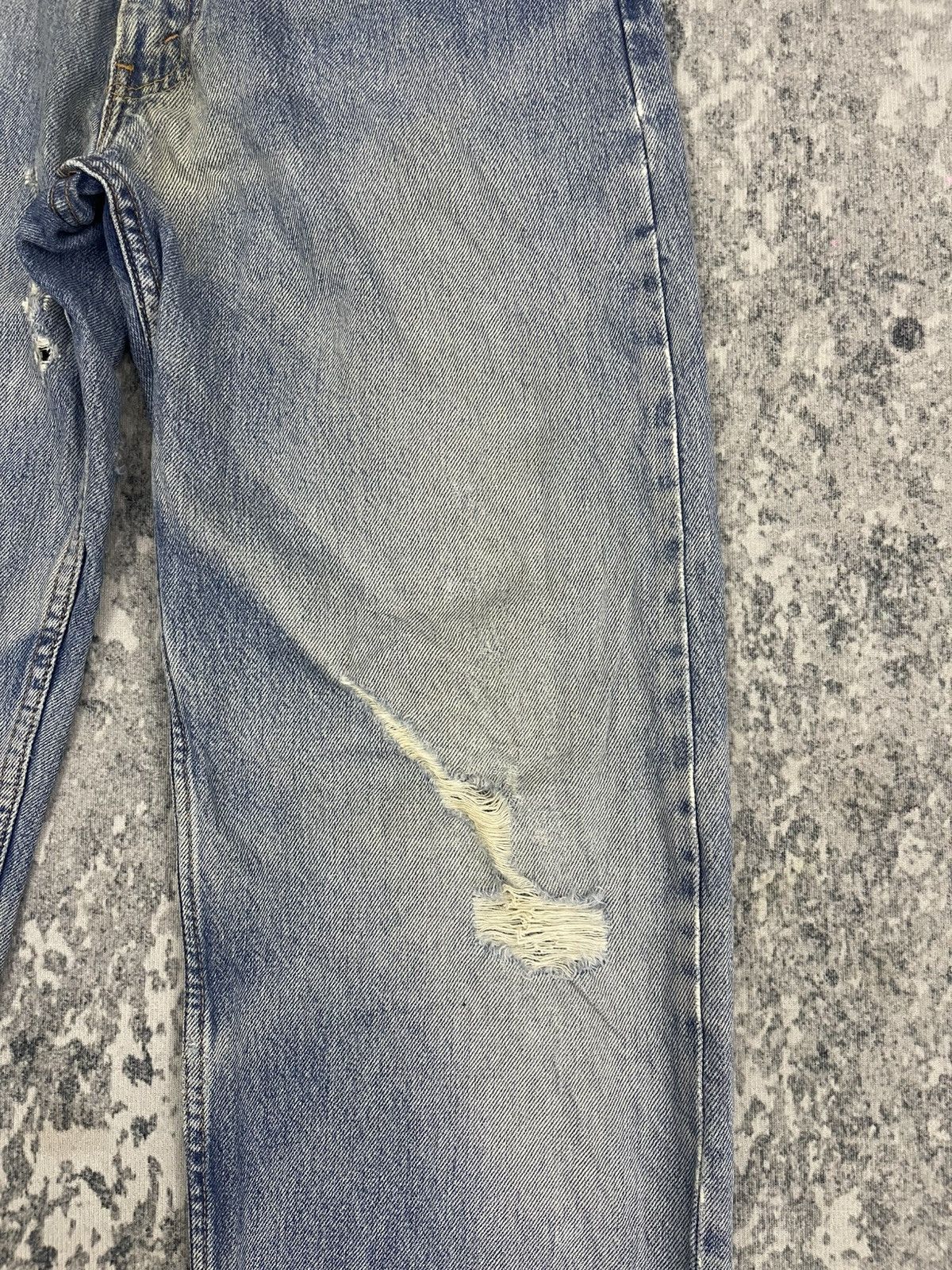 Levi's Vintage 90s Levi’s 613 Orange Tab Distressed Denim Size US 29 - 5 Thumbnail