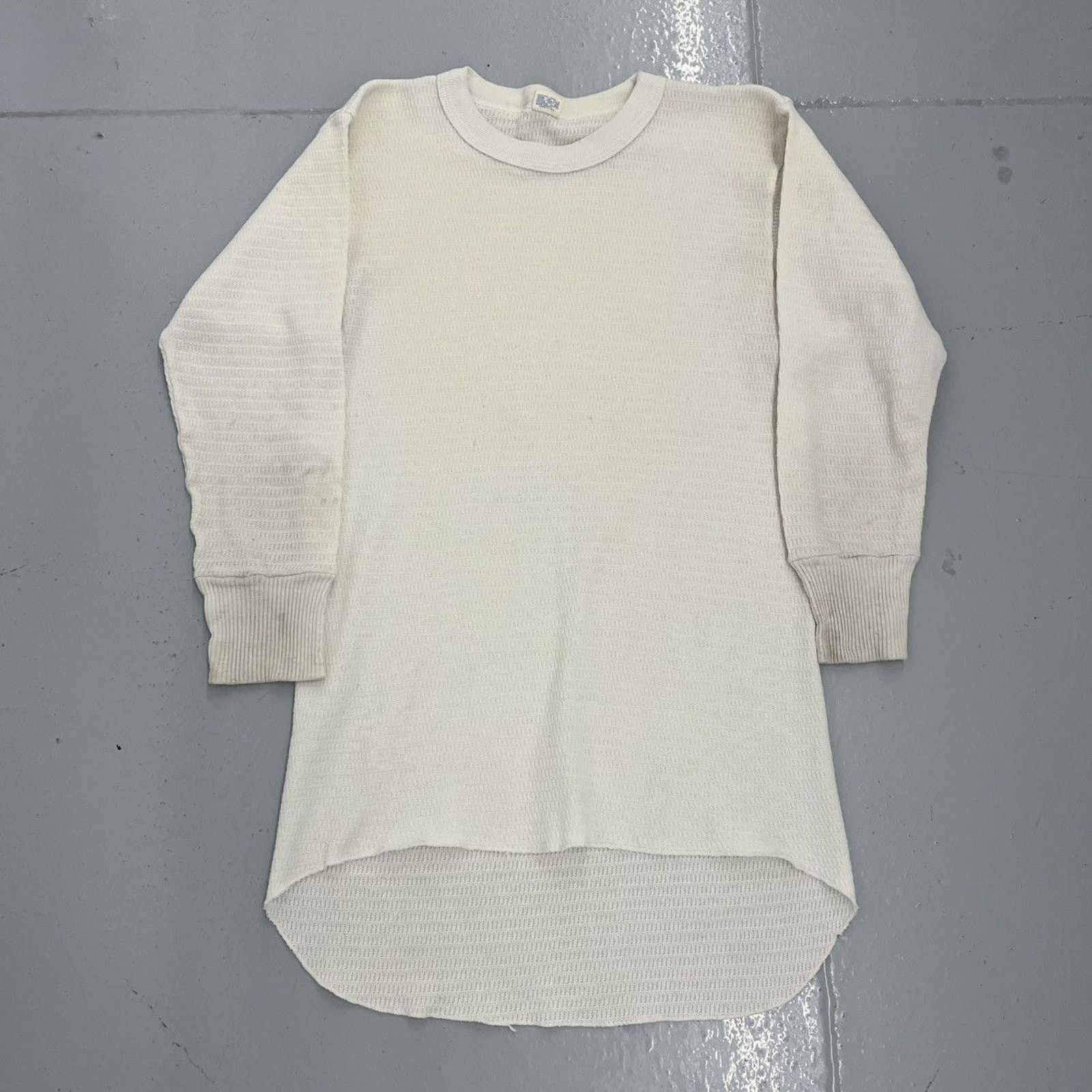 Hanes Vintage 70s Hanes White Long Sleeve Thermal Waffle Shirt Size US S / EU 44-46 / 1 - 1 Thumbnail