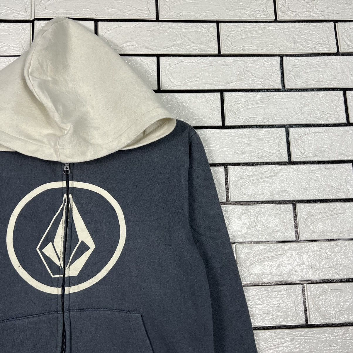 Volcom VOLCOM Big Logo Zipper Hoodies Kids Size 10Y/M #4256-C194 Size US M / EU 48-50 / 2 - 4 Thumbnail