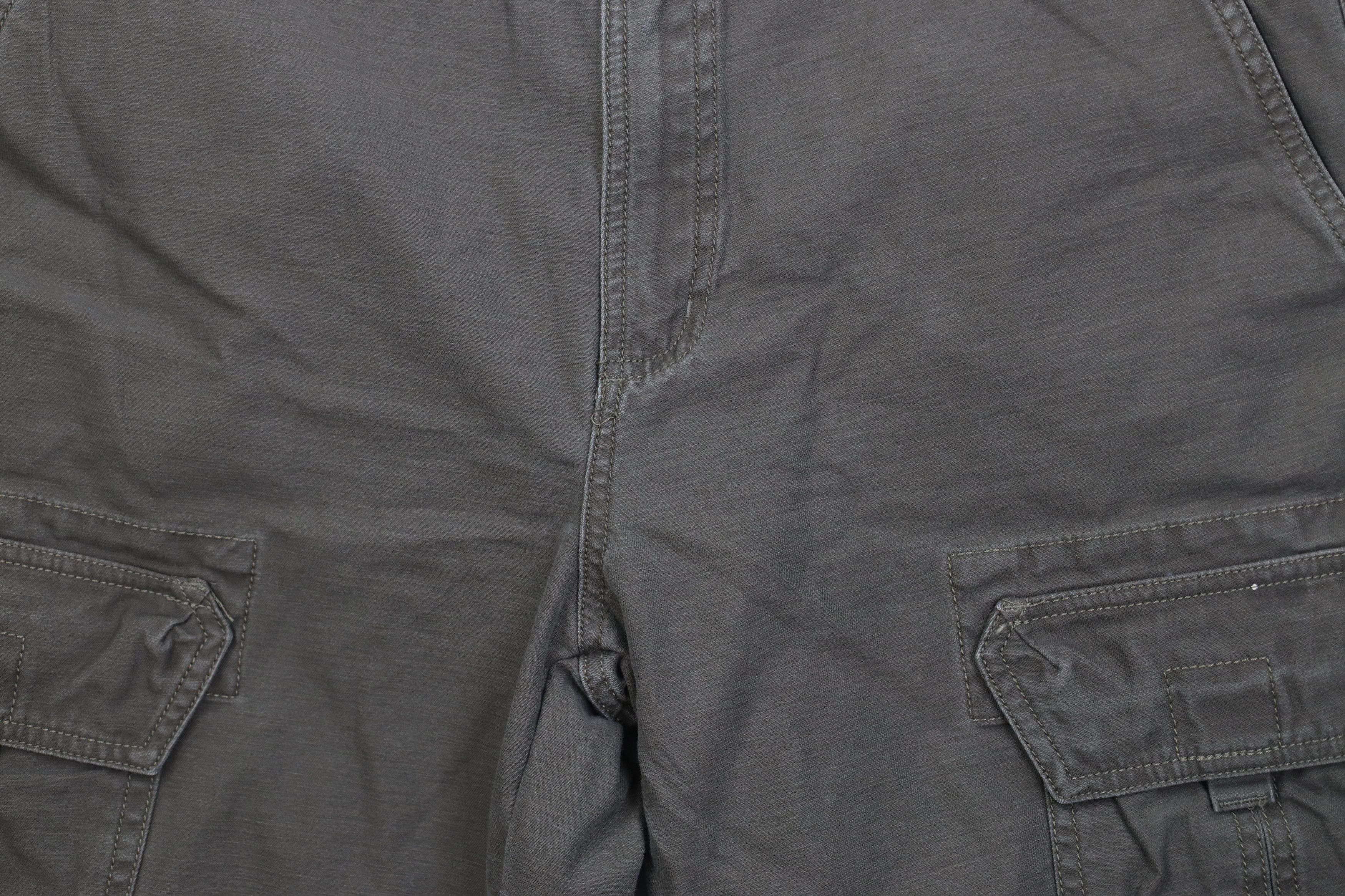 The North Face Vintage The North Face Heavyweight Cargo Shorts Green Cotton Size US 36 / EU 52 - 3 Thumbnail