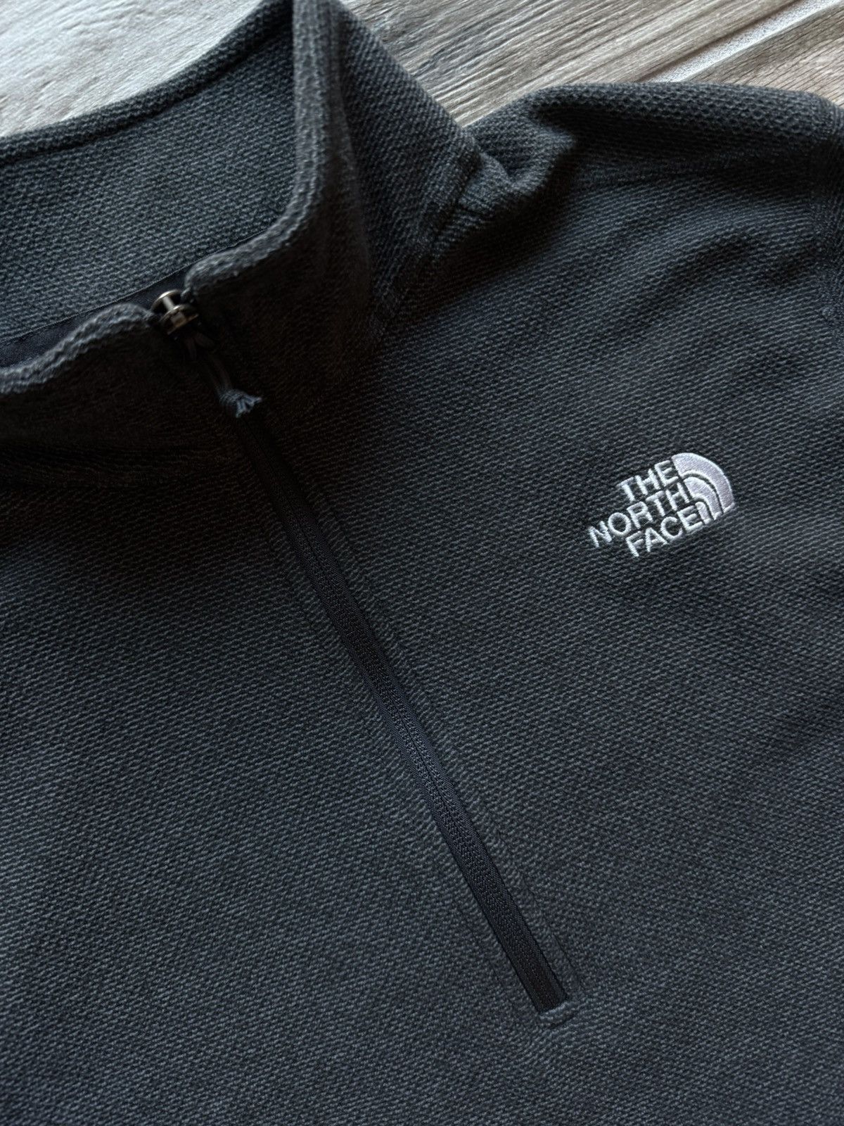 The North Face The North Face Half Zip Pullover Size Medium Gently Used Size US M / EU 48-50 / 2 - 2 Thumbnail