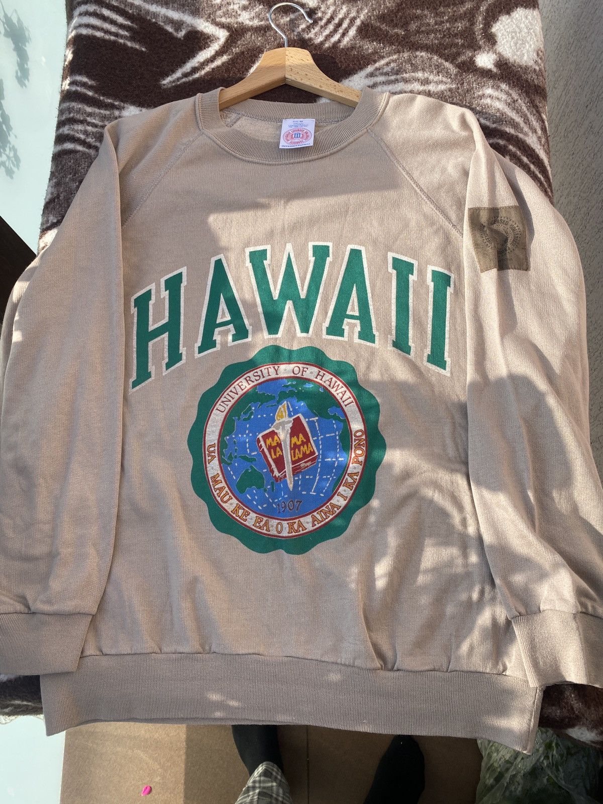 NCAA × Vintage Ultra rare university of hawaii Vintage Crawneck 80s Size US L / EU 52-54 / 3 - 1 Thumbnail