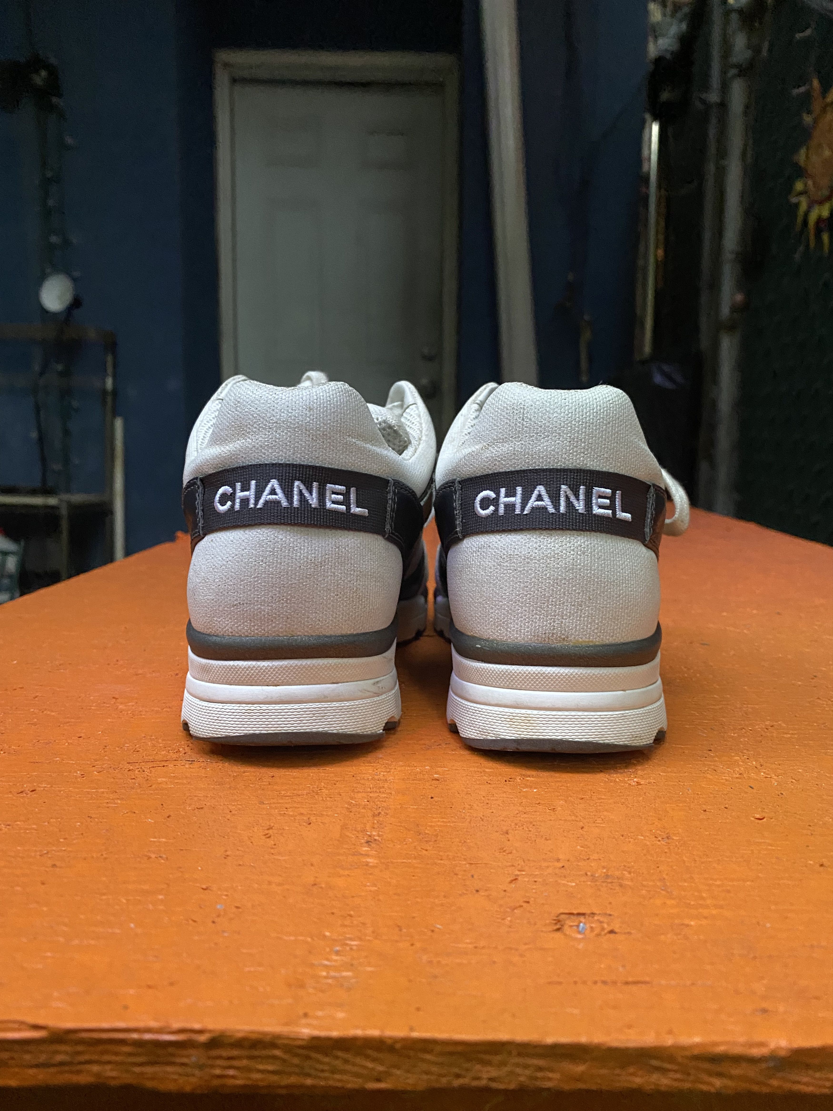 Chanel Chanel CC Logo Sneaker Size US 6.5 / IT 36.5 - 7 Thumbnail