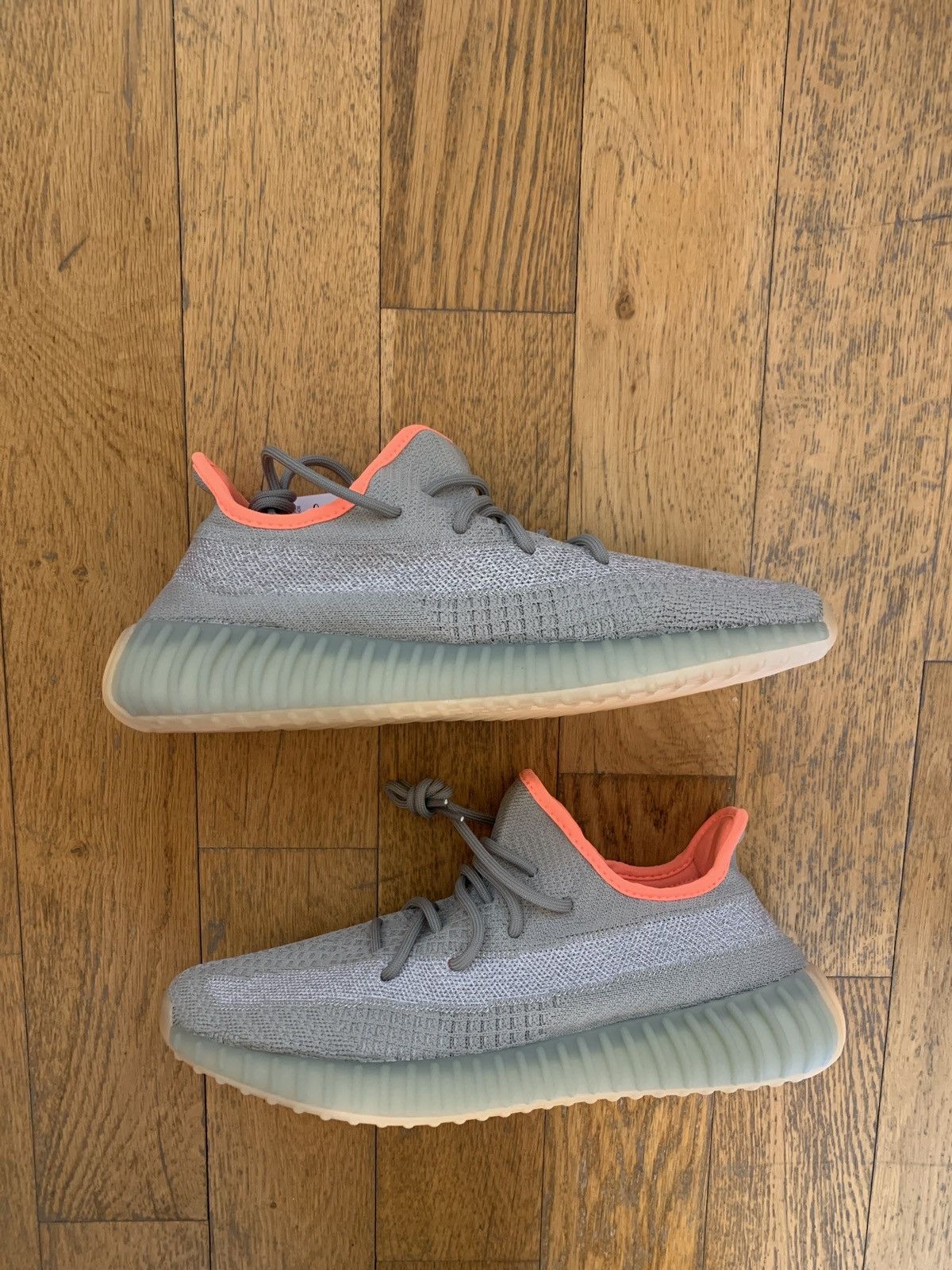 Adidas × Kanye West Yeezy Boost 350 V2 Size US 11 / EU 44 - 2 Thumbnail