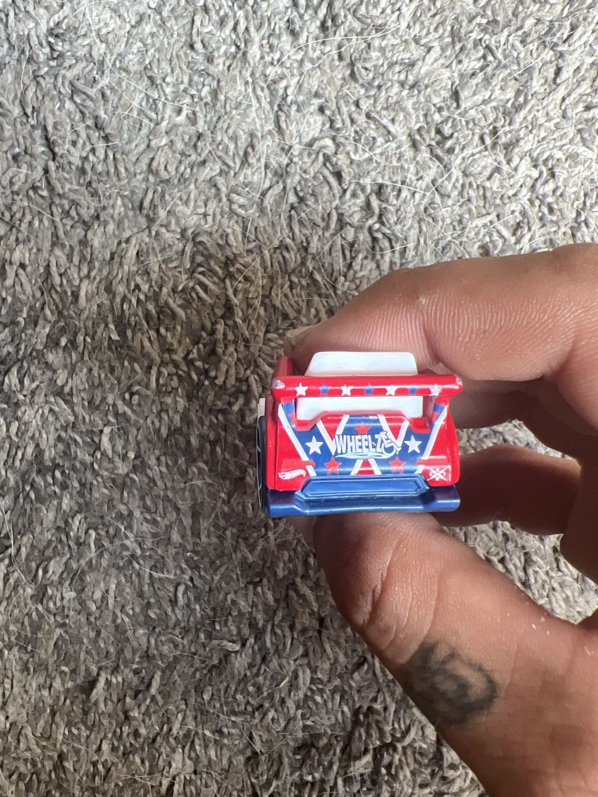 Hypebeast 2018 Mattel Hot Wheels Wheelie Chair Size ONE SIZE - 6 Thumbnail