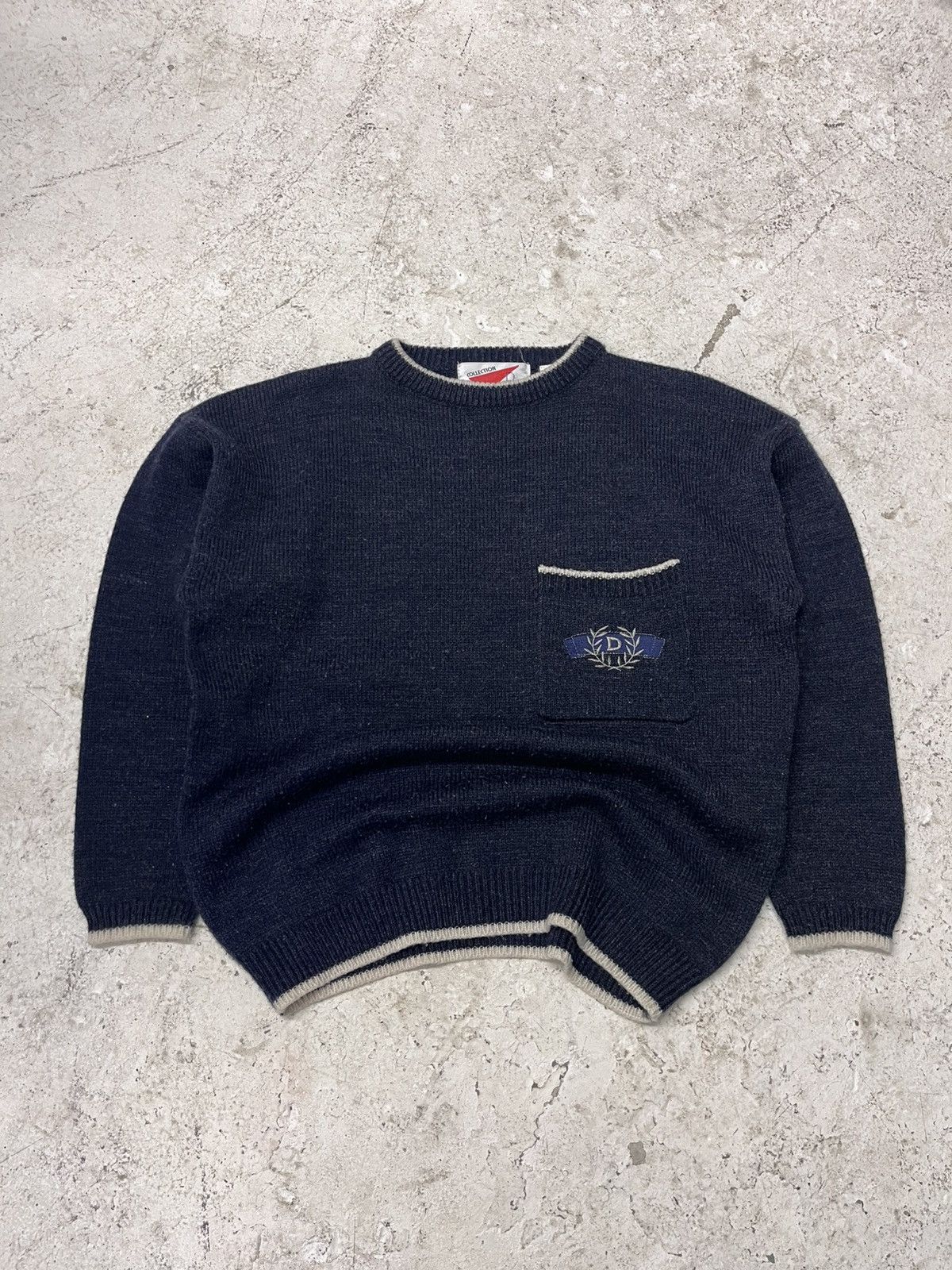 Vintage Vintage navy blue pocket sweater Size US M / EU 48-50 / 2 - 2 Thumbnail