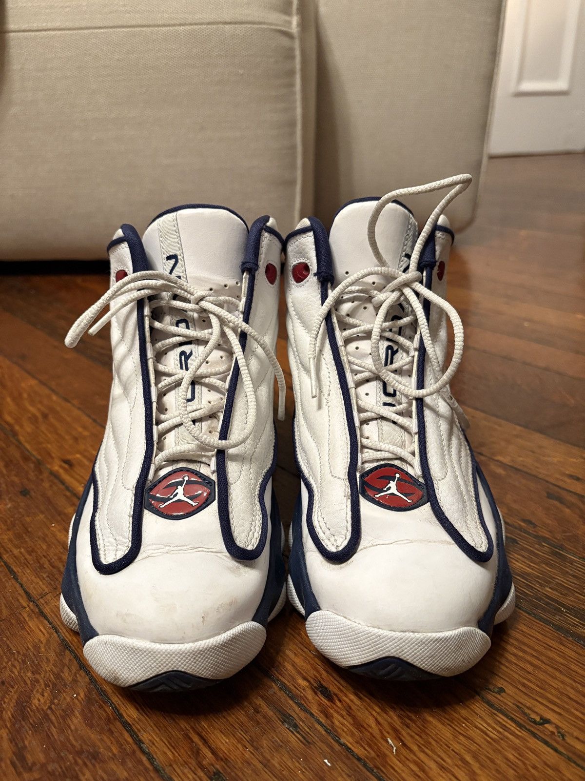 Jordan Brand Jordan Pro Strong Y5 Size US 5 / EU 37 - 1 Thumbnail