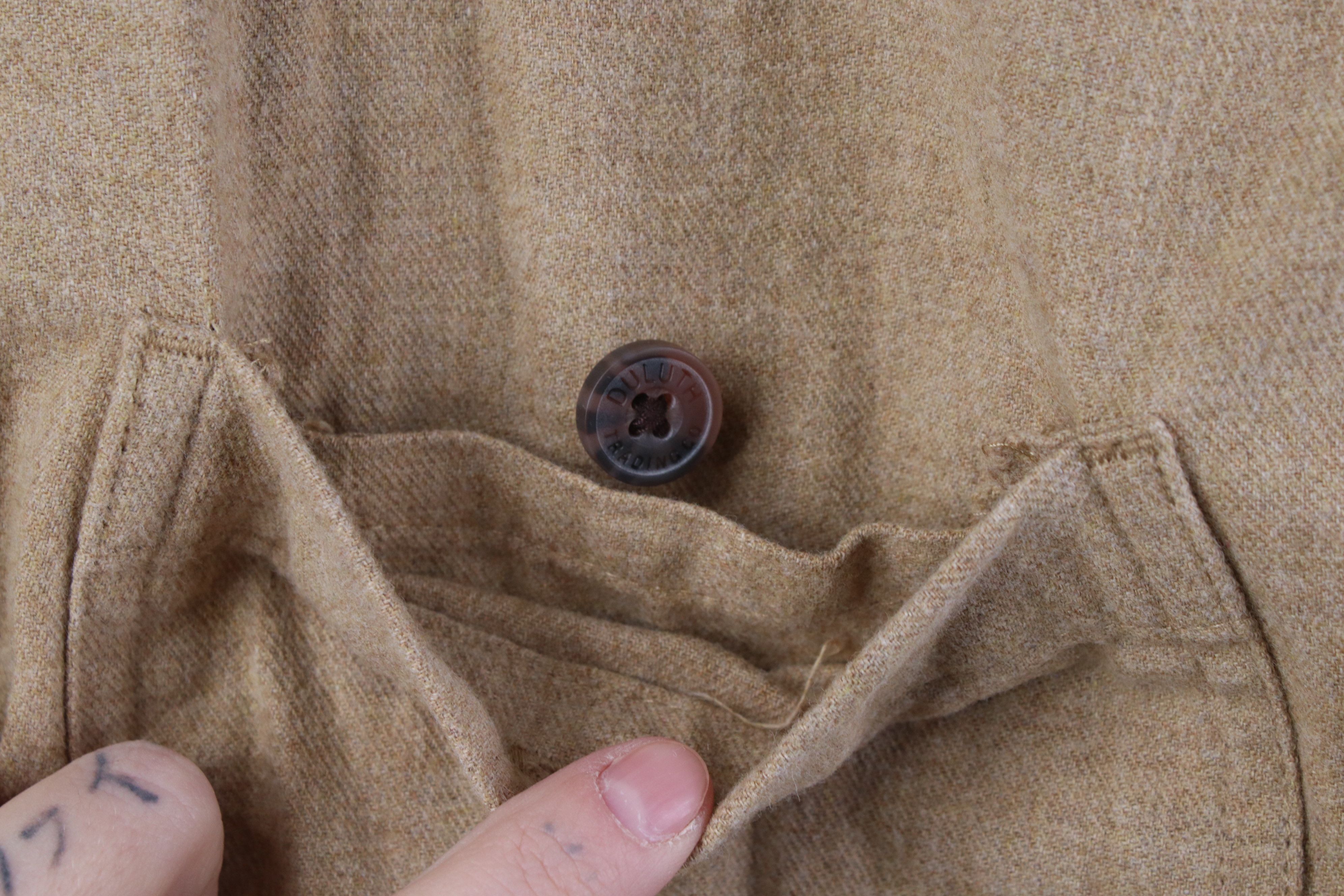 Duluth Trading Company Duluth Trading Co Heavy Flannel Collared Button Down Shirt Size US L / EU 52-54 / 3 - 4 Thumbnail