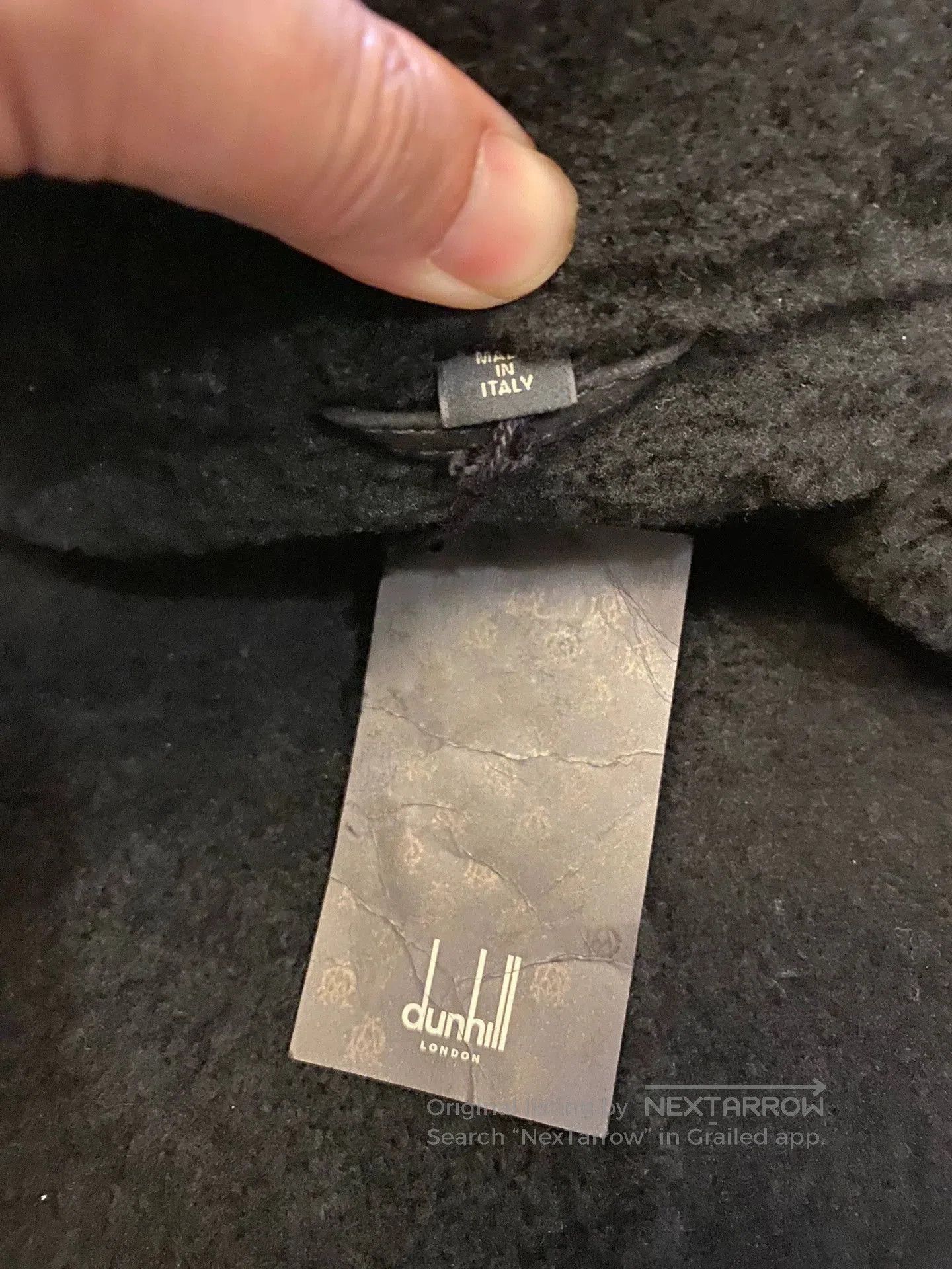 Alfred Dunhill Black Fleece Collar Button. Size US S / EU 44-46 / 1 - 6 Thumbnail