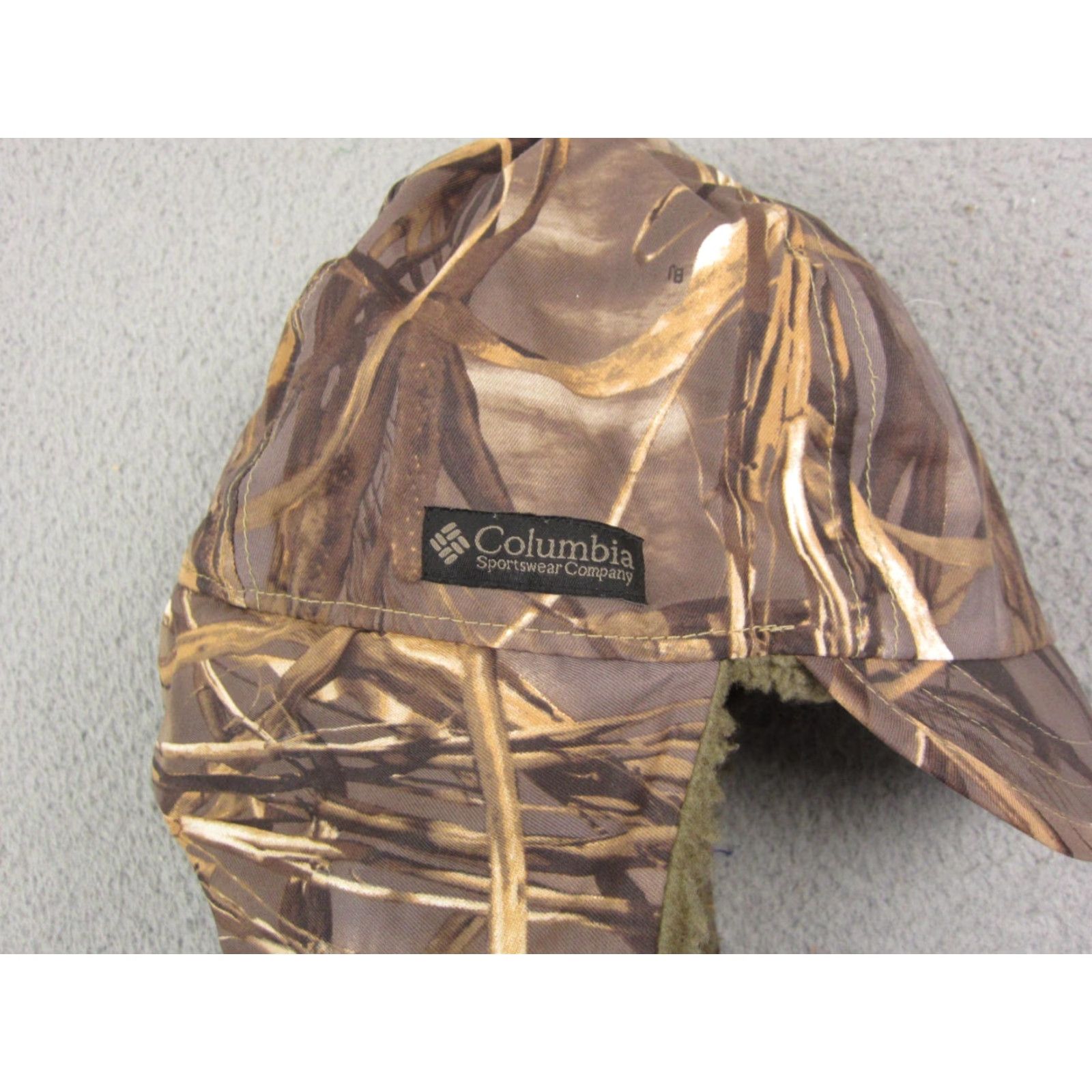 Realtree Columbia Hat Mens Small-Medium Brown Camo Realtree Sherpa Fleece Ear Flap Adult Size US S / EU 44-46 / 1 - 4 Thumbnail
