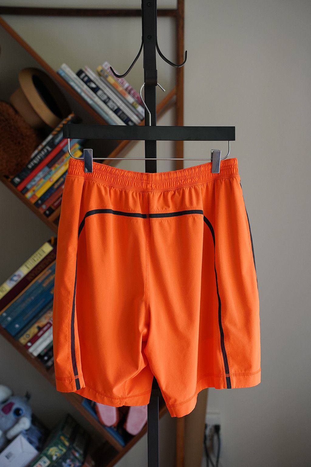 Lululemon Lined Lululemon Shorts Size US 33 - 2 Thumbnail