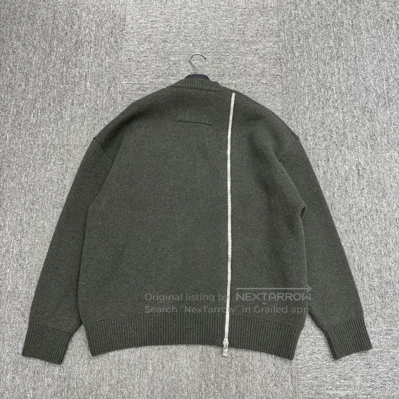 Givenchy Givenchy Back Zip Woolen Sweater Size US XS / EU 42 / 0 - 2 Thumbnail