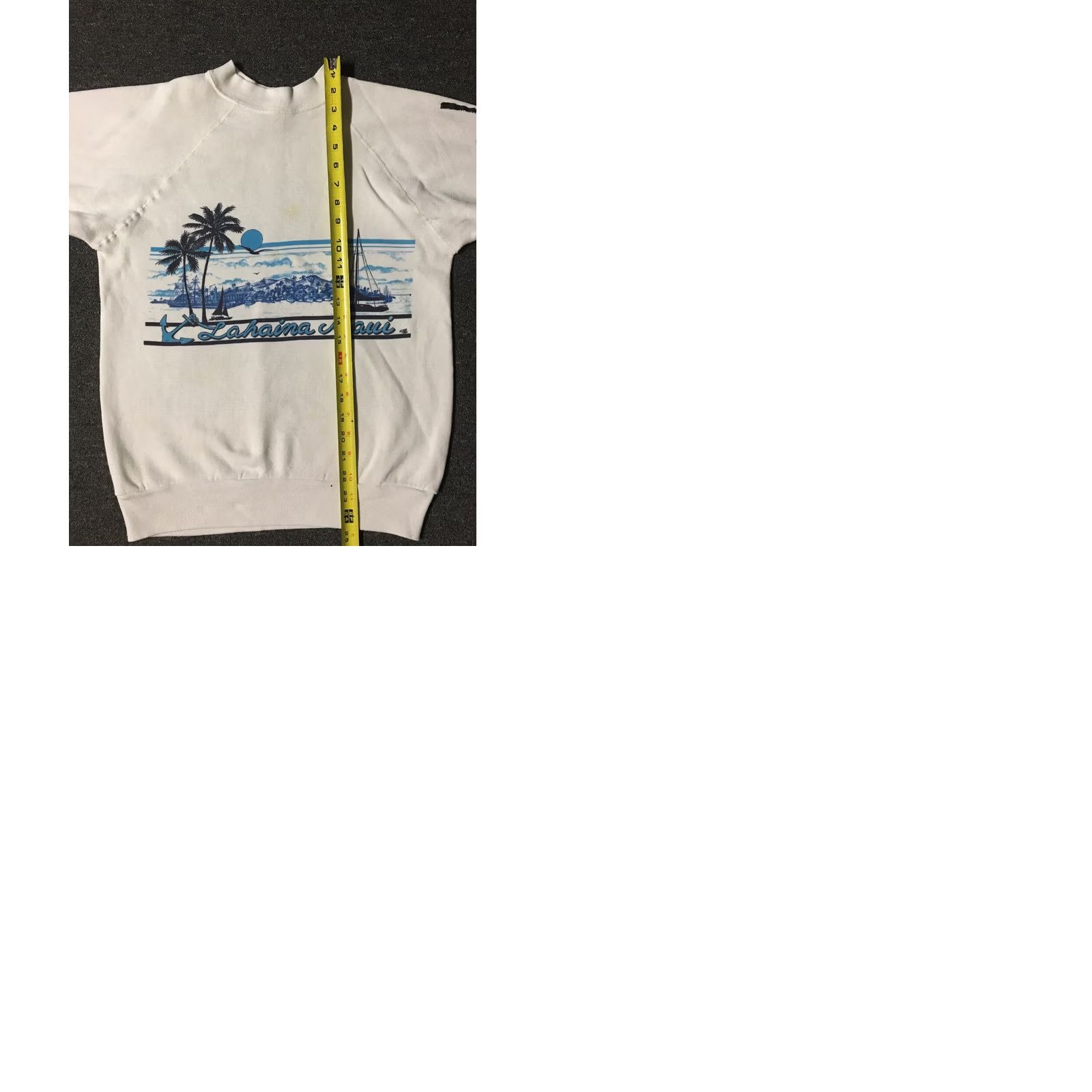 Tultex VINTAGE Maui Hawaii Spellout Sweatshirt S Mens White 80s Surf USA University Tultex TM USA Surf North Shore 80s 90s Retro Grunge Beach Fashion Size US S / EU 44-46 / 1 - 9 Thumbnail
