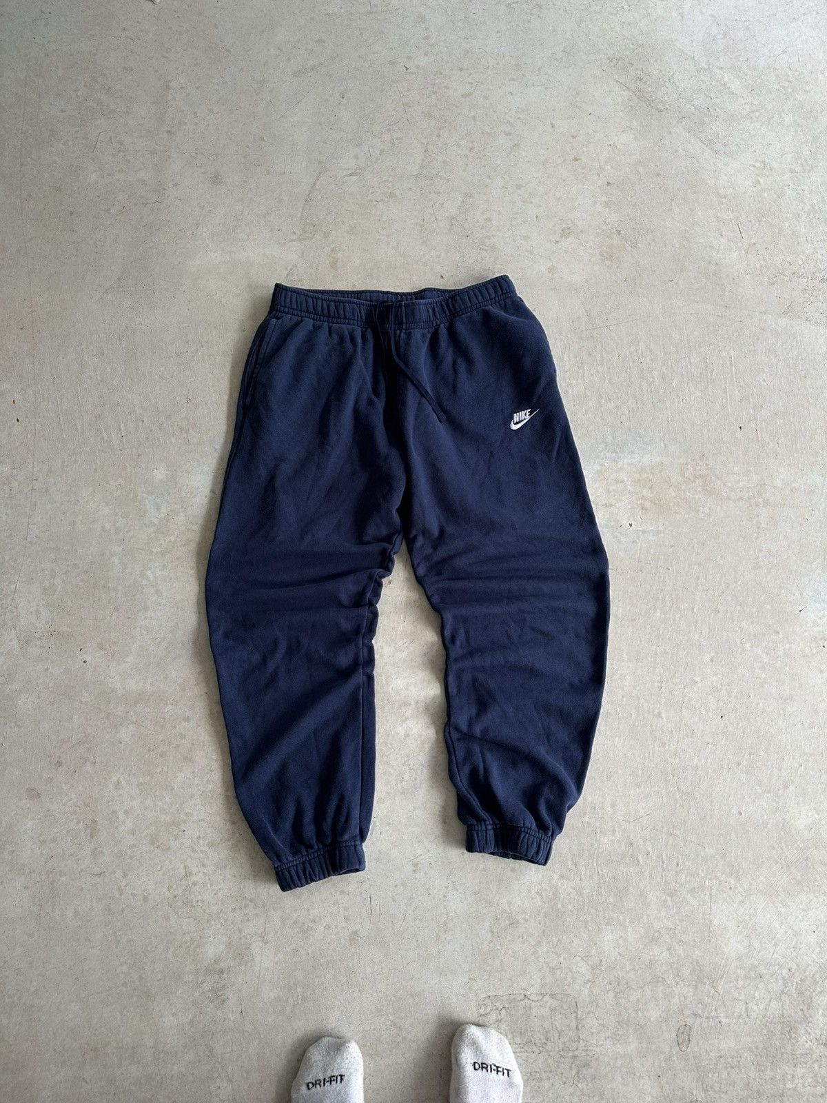 Other Vintage Nike Sweatpants Size US 34 / EU 50 - 1 Thumbnail