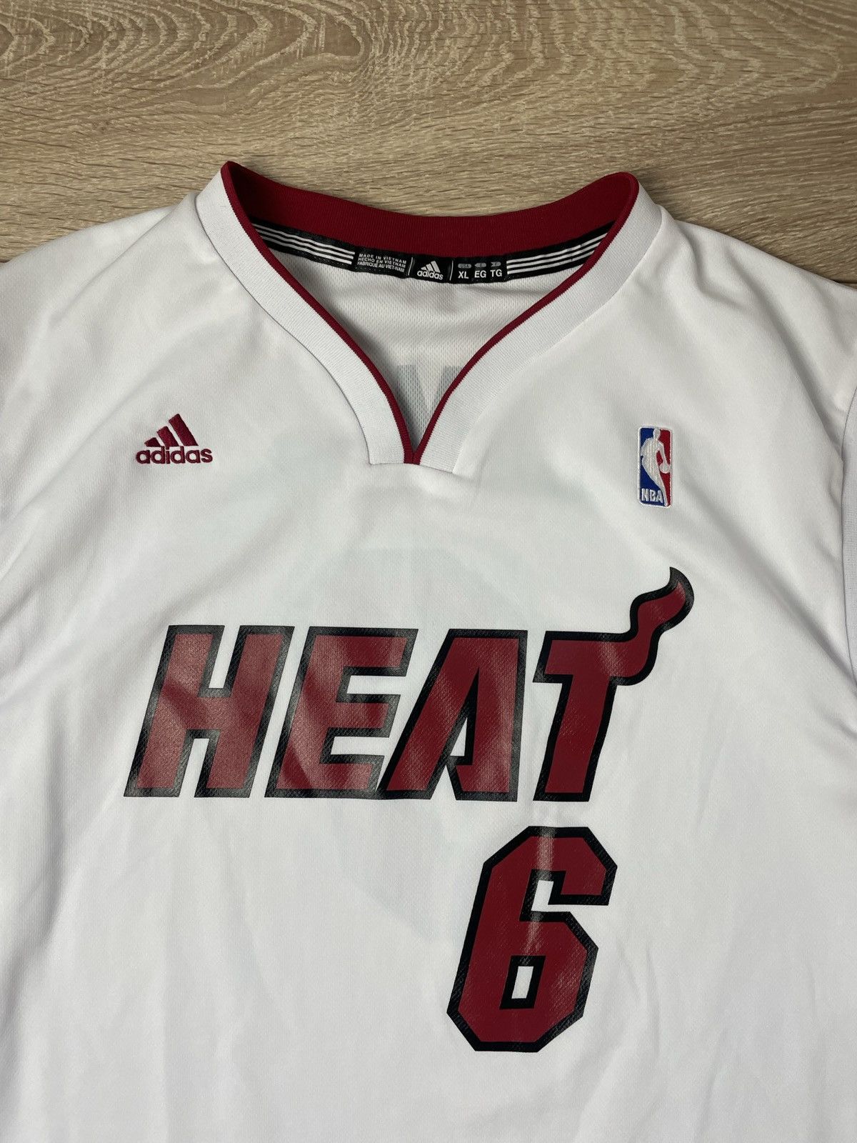Adidas Vintage Adidas Miami Heat LeBron James Jersey Mens XL Size US XL / EU 56 / 4 - 3 Thumbnail