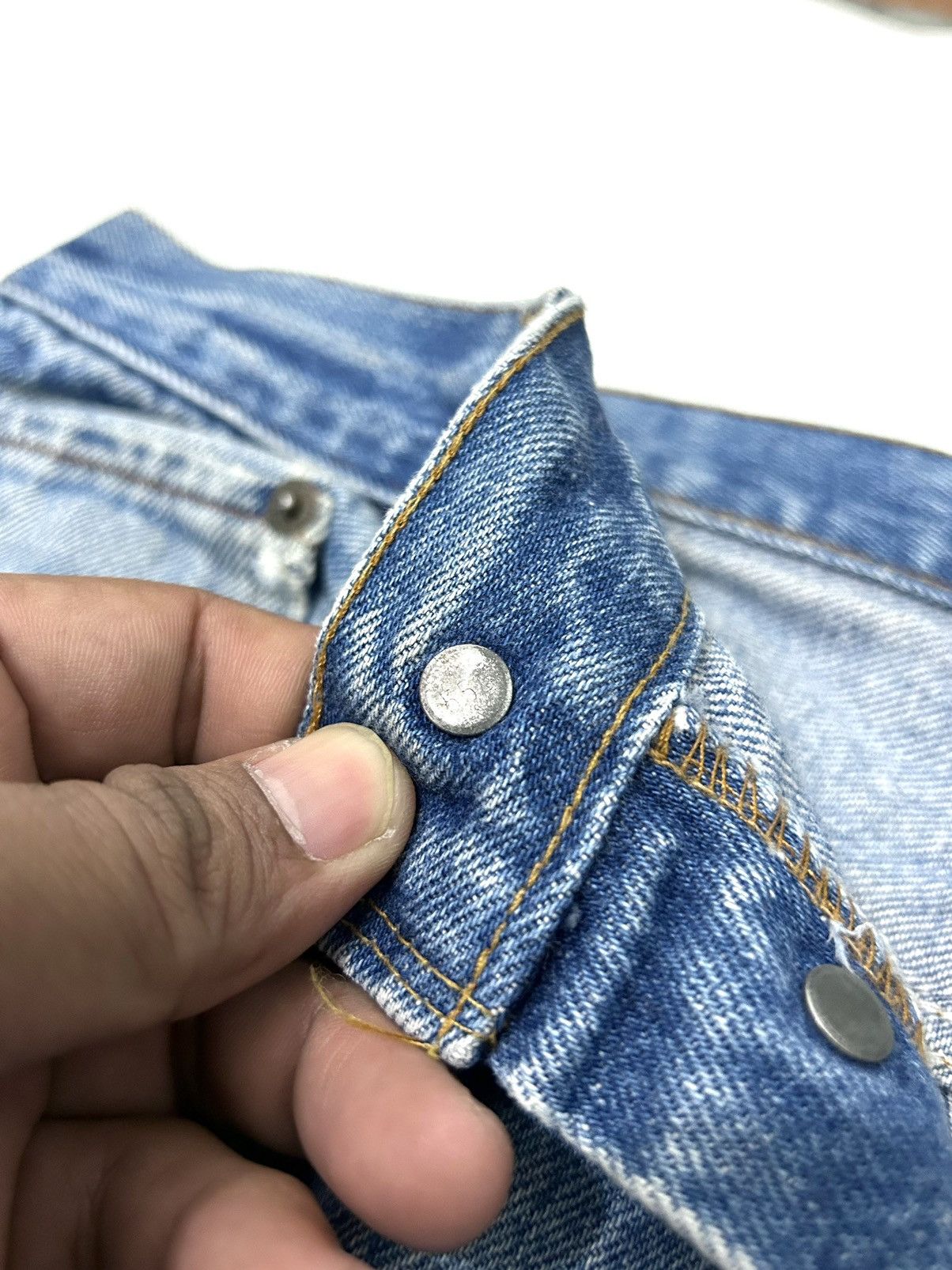 Levi's × Levi's Vintage Clothing 80s Vintage Levis 501 #522 Distressed Jeans Size US 31 - 12 Thumbnail