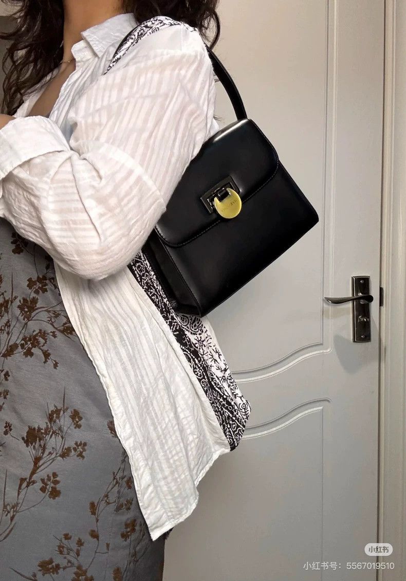 Other Givenchy Satchel Bag Size ONE SIZE - 1 Thumbnail