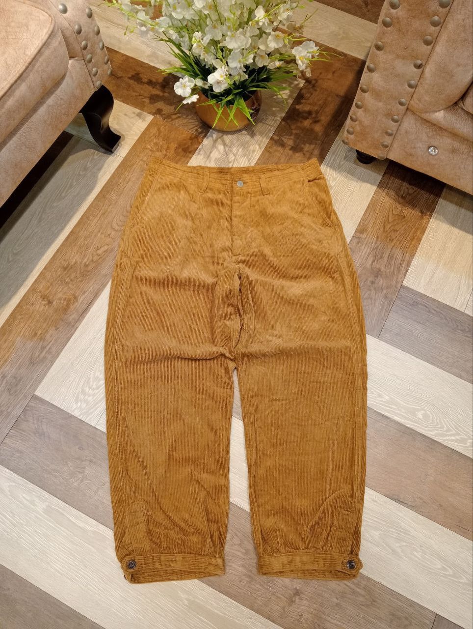 Sassafras JAPANESE SASSAFRAS WIDE BAGGY CORDUROY PANTS Size US 35 - 1 Thumbnail