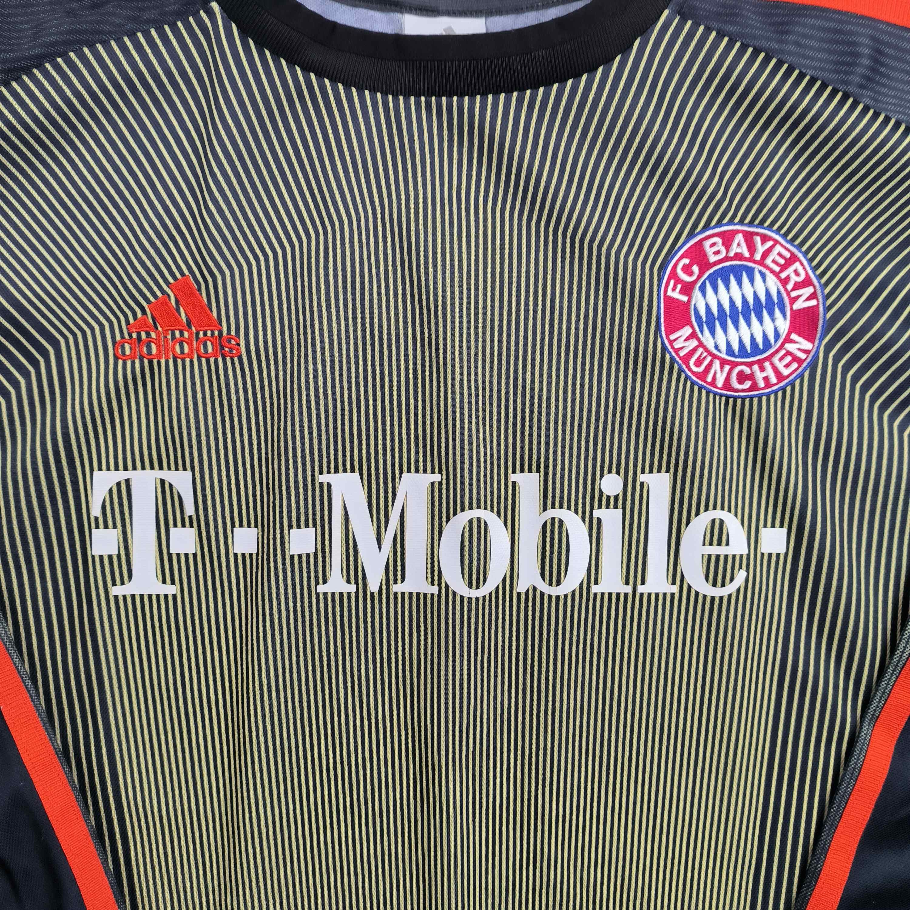 Adidas Bayern Munich 2003-04 Adidas GK Kahn football jersey size XL Size US XL / EU 56 / 4 - 3 Thumbnail