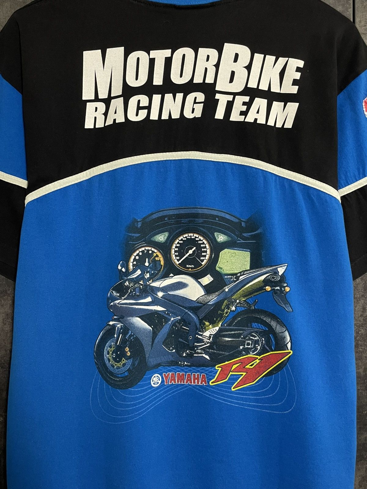 Vintage Crazy Vintage Yamaha R1 Red Bull Racing Subaru Tshirt 90s Size US L / EU 52-54 / 3 - 11 Thumbnail