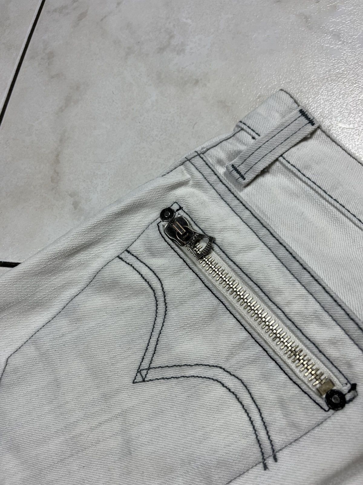 Designer × Levi's × Vintage Vintage Levi’s 513 skinny leg zip pockets denim jeans pants Size US 30 / EU 46 - 18 Thumbnail