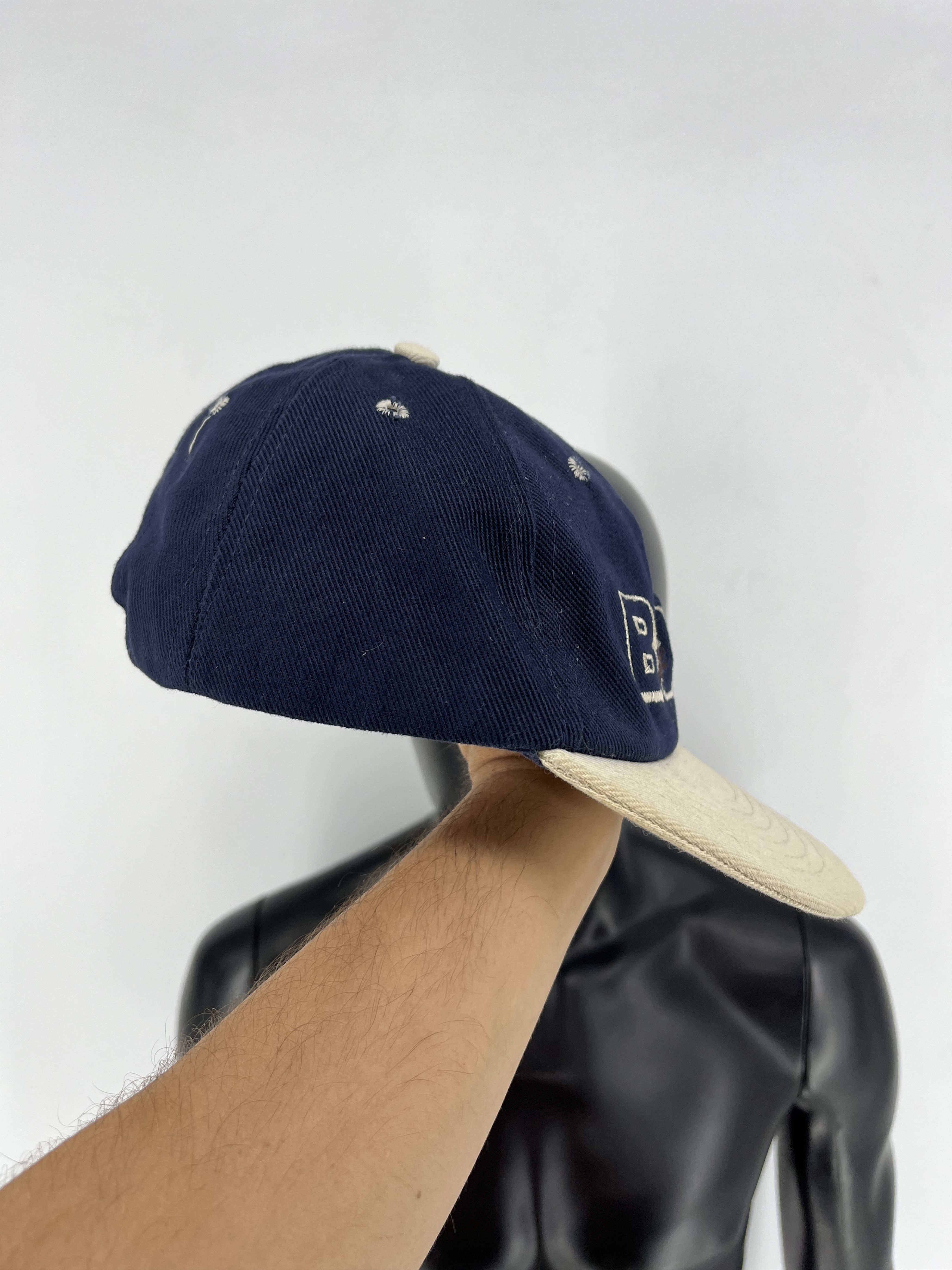 Hugo Boss × Vintage Vintage Boss Jeans Vintage 90s Cap Big Logo Size ONE SIZE - 4 Thumbnail