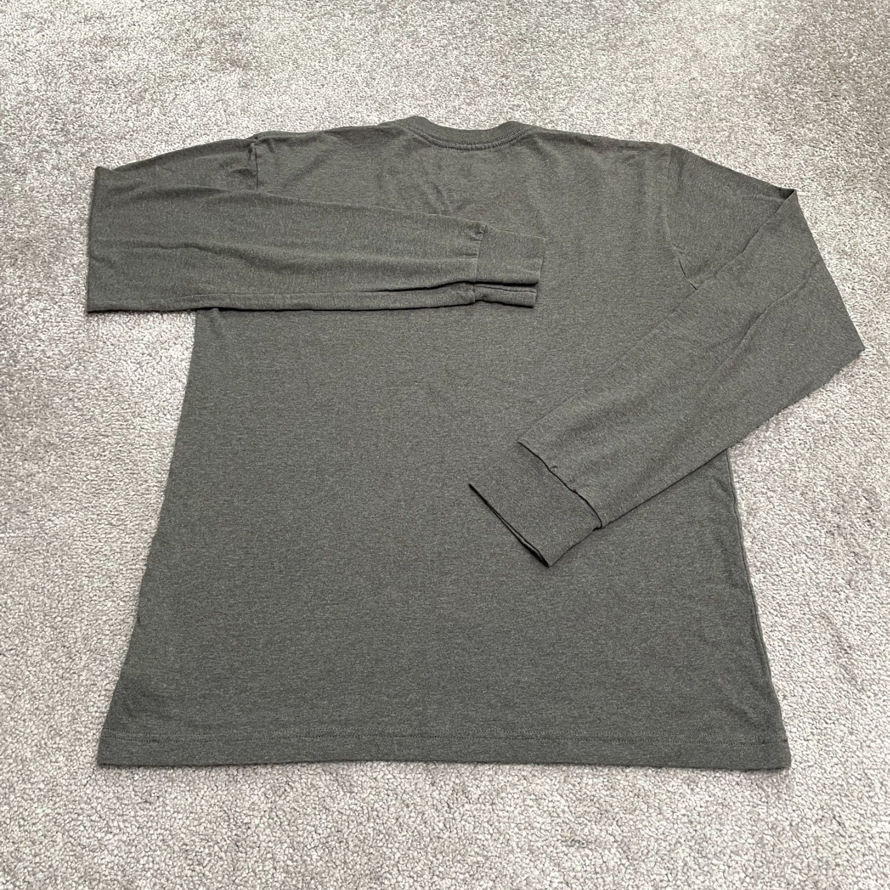 The North Face The North Face T-Shirt Mens Small Gray Graphic Crew Neck Long Sleeve Casual Tee Size US S / EU 44-46 / 1 - 2 Thumbnail