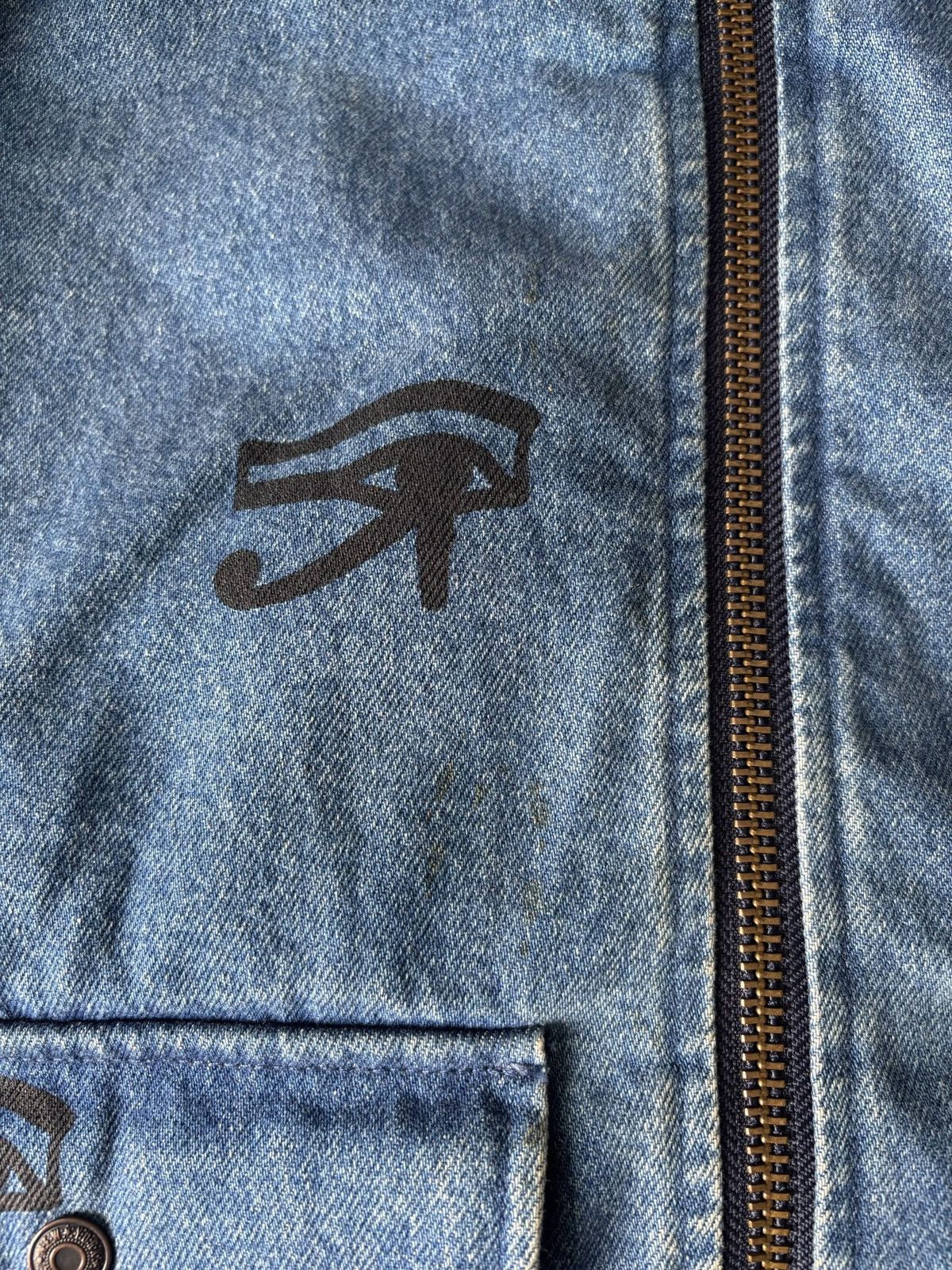 Supreme SUPREME FW13 EYE OF HORUS DENIM JACKET Size US M / EU 48-50 / 2 - 9 Thumbnail
