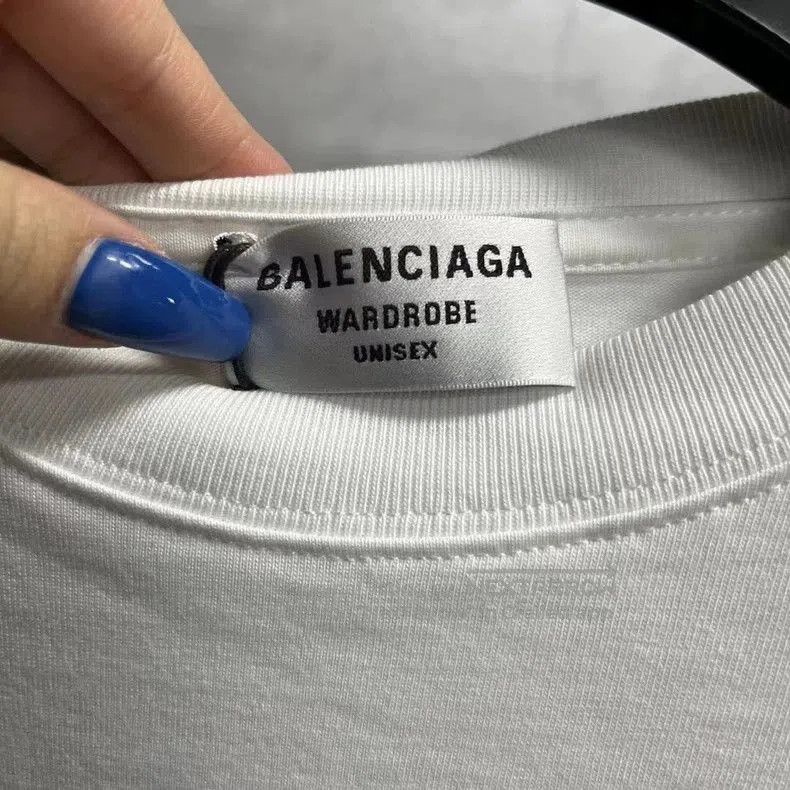 Balenciaga Balenciaga Smiley Skull Print Long Sleeve Tee. Size US M / EU 48-50 / 2 - 3 Thumbnail
