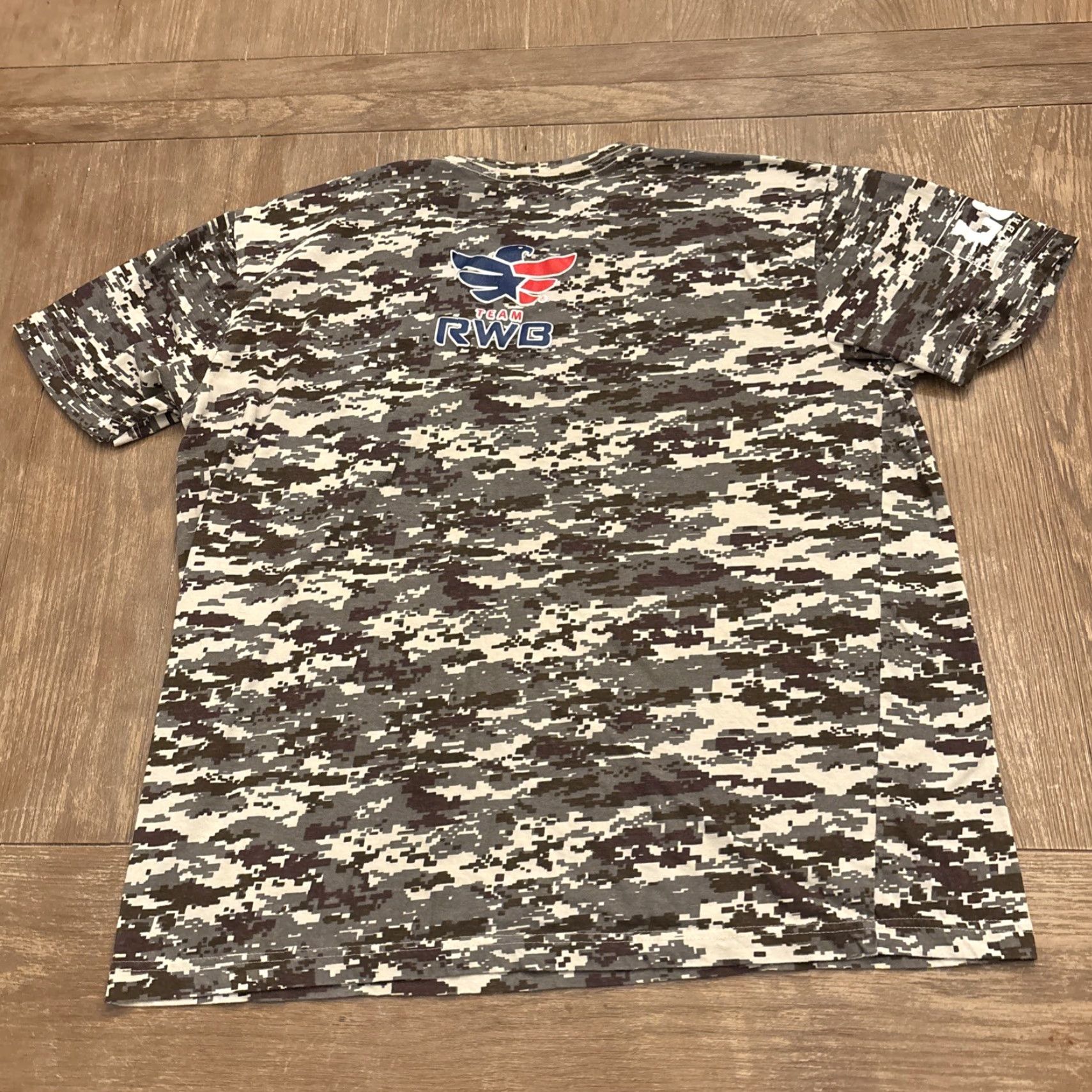 Lee Code Five T-Shirt Digital Camo Honors Military Size L Men's Short Sleeve Multicolor Size US L / EU 52-54 / 3 - 5 Thumbnail