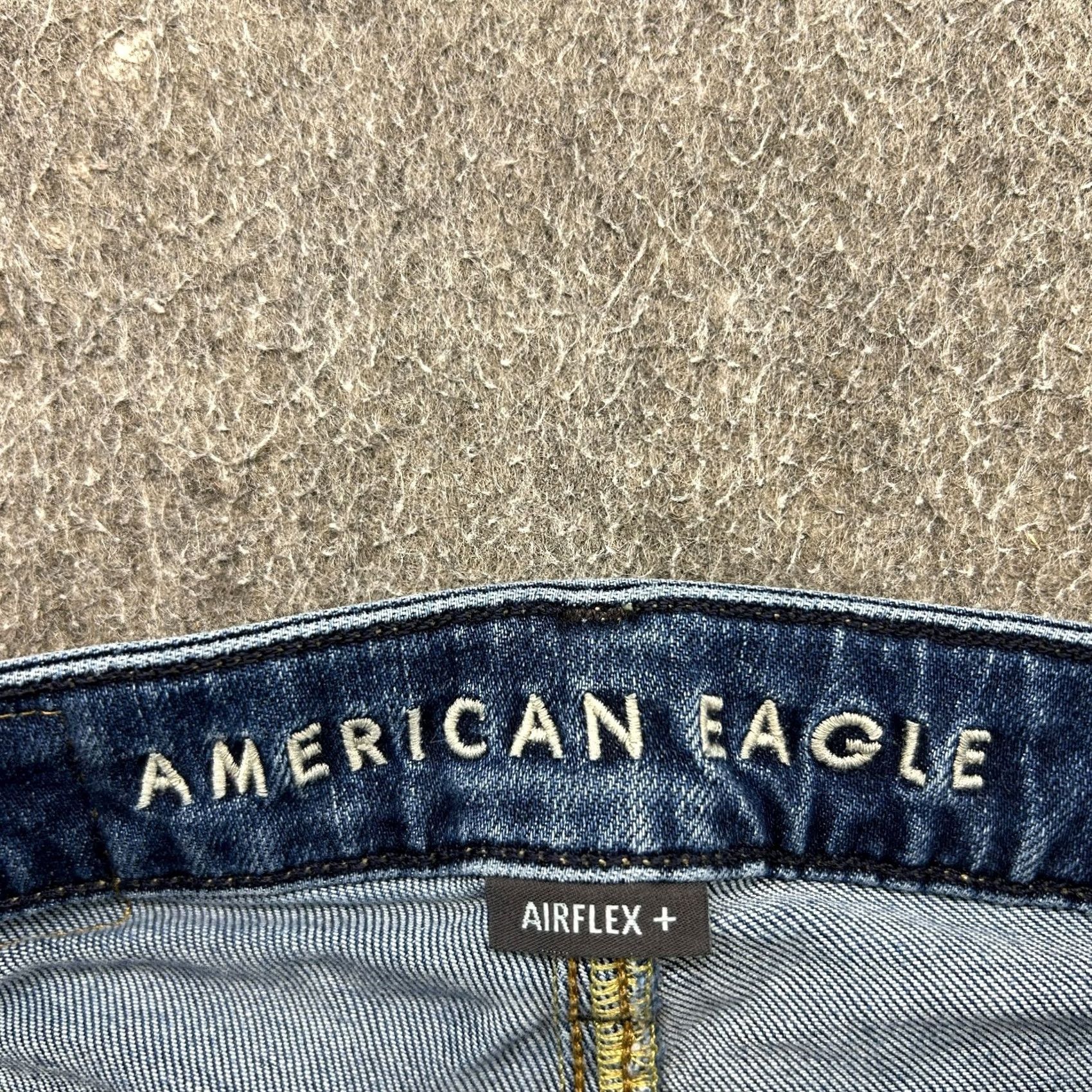 American Eagle Outfitters American Eagle Jeans Mens Slim 26x28 Blue Dark Wash Straight Leg 5-Pocket Denim Cotton Slim Fit Cowboy Logo Distressed Vintage: No Mens Size US 26 / EU 42 - 7 Thumbnail