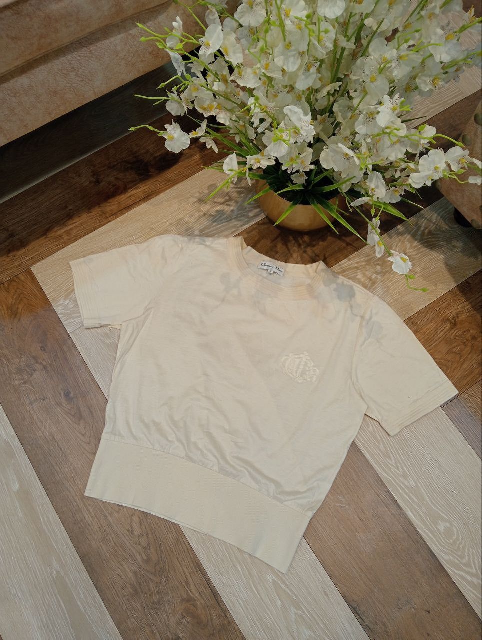 Christian Dior Monsieur CHRISTIAN DIOR CROPPED TOPS - SIZE M CREAM Size M / US 6-8 / IT 42-44 - 2 Thumbnail