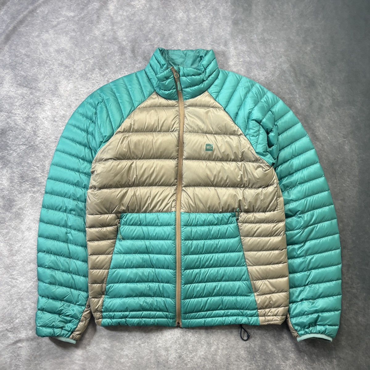 Mountain Equipment MEC Puffer Jacket 700 Down Jacket Quilted Raglan Hooded Gorp Size US M / EU 48-50 / 2 - 1 Thumbnail