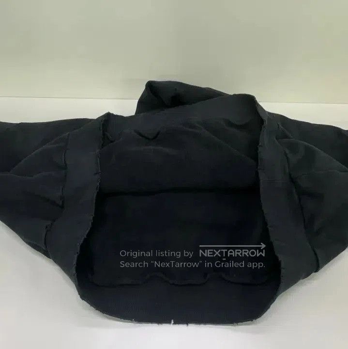 Balenciaga Balenciaga FW23 Letter Print Distressed Hoodie. Size US M / EU 48-50 / 2 - 6 Thumbnail