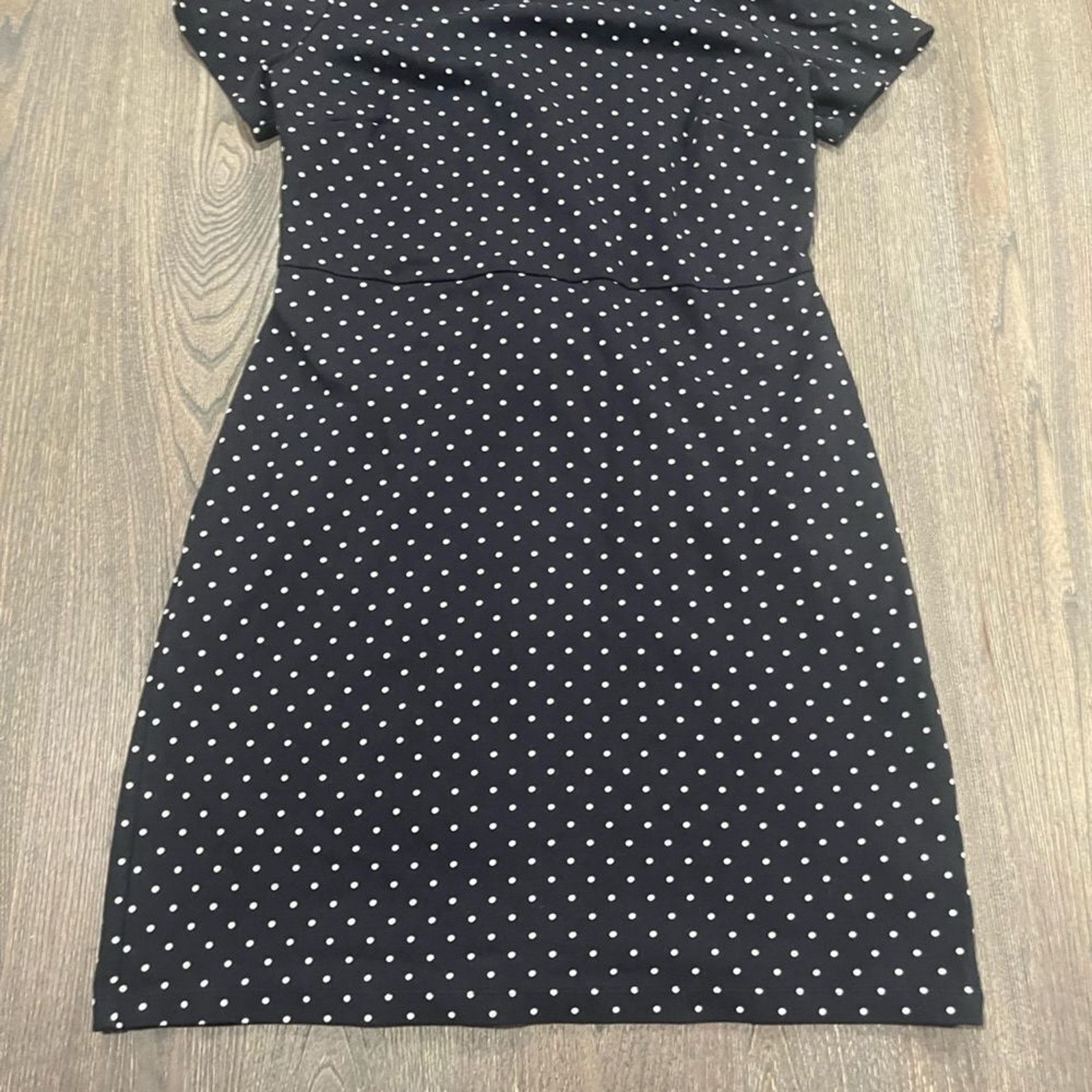 Old Navy Old Navy Polka Dot Short Sleeve Crew Neck Sheath Dress Size L / US 10 / IT 46 - 2 Thumbnail