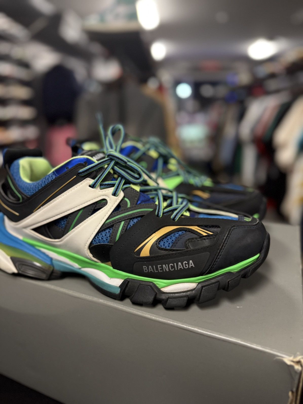 Balenciaga Balenciaga Track Green Blue Size 11US/44EU/10UK Size US 11 / EU 44 - 2 Thumbnail