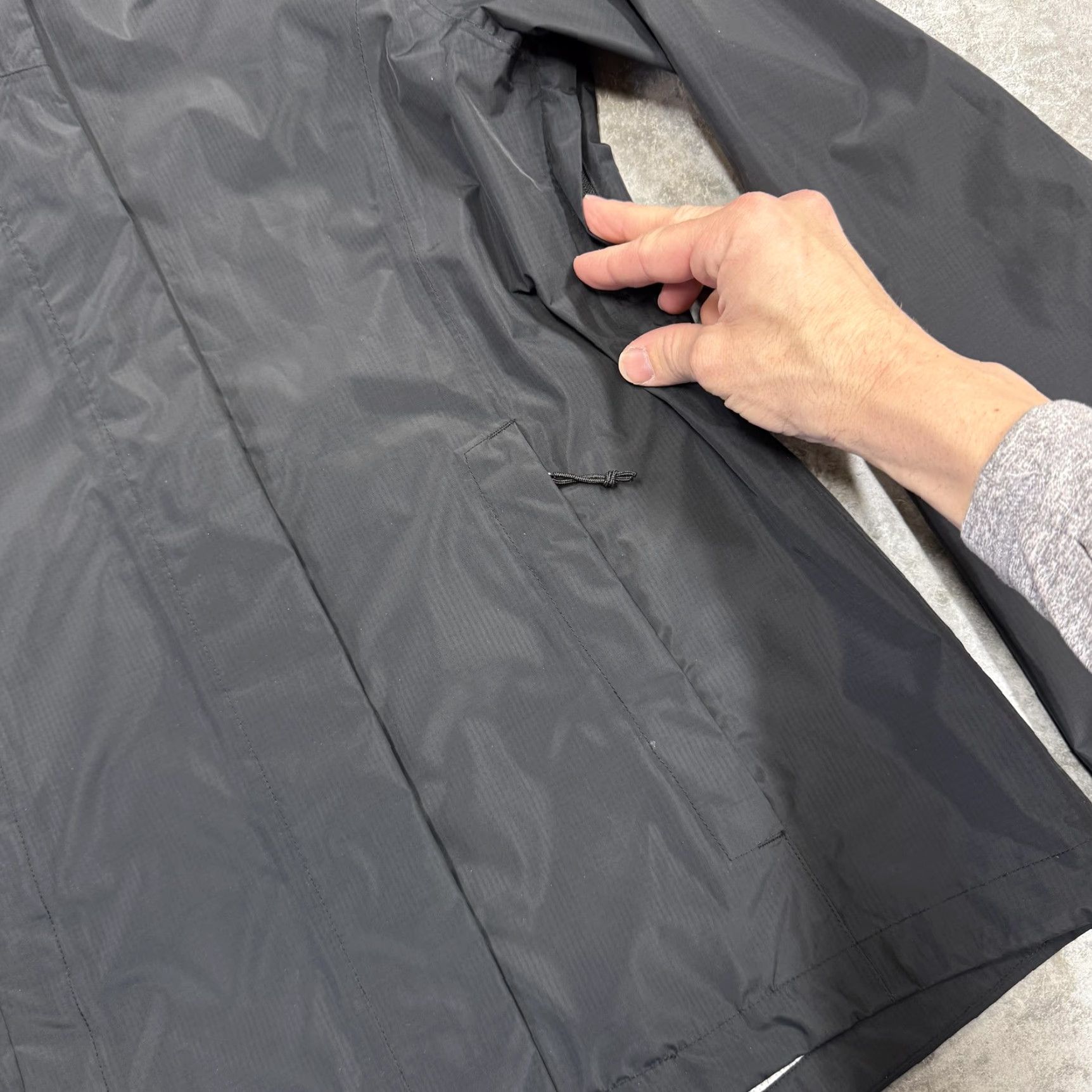 Quince Quince Jacket Womens Small Black Hooded Waterproof Rain Shell Lightweight Size S / US 4 / IT 40 - 3 Thumbnail