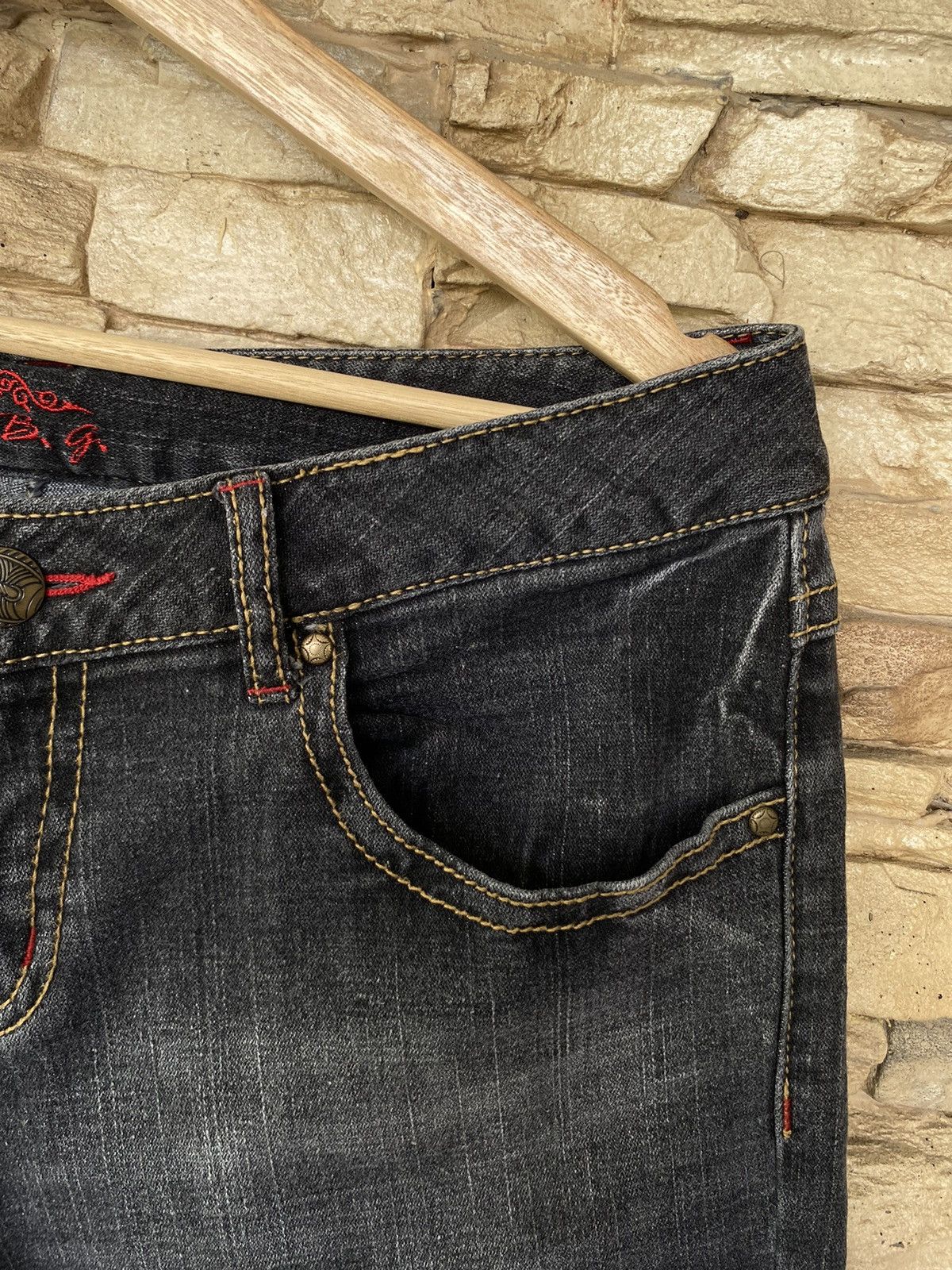 If Six Was Nine BCBG Skull Cross 💀 Flare Jeans Button Boot Cut Size US 33 - 17 Thumbnail