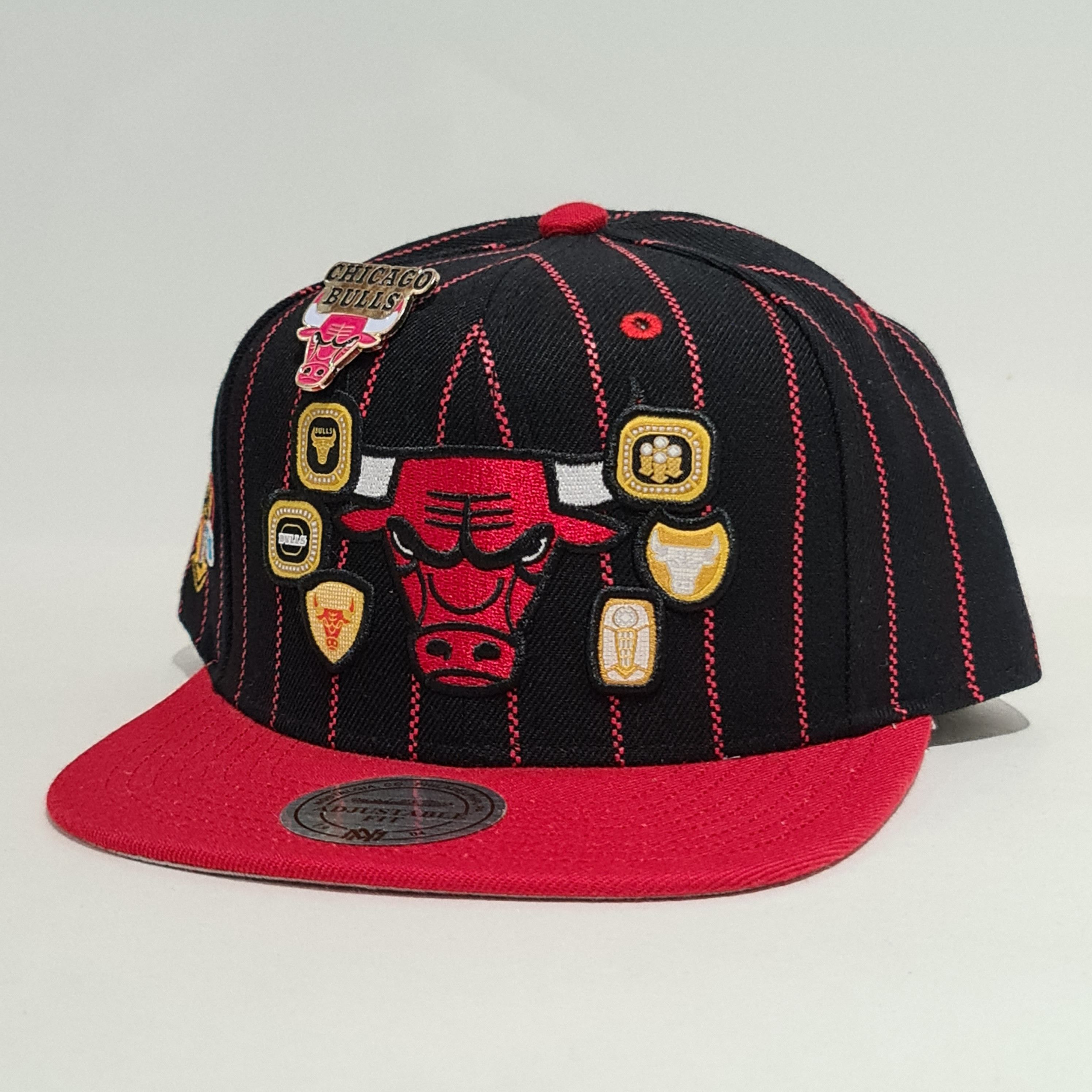 Mitchell & Ness Mitchell & Ness Cap Snapback 'Chicago Bulls 6 Rings' Black Size ONE SIZE - 1 Thumbnail