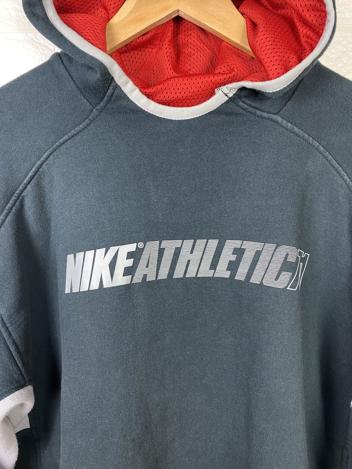 Nike × Vintage Vintage Nike Athletic 71 Hoodie Logo Size L Size US L / EU 52-54 / 3 - 7 Thumbnail