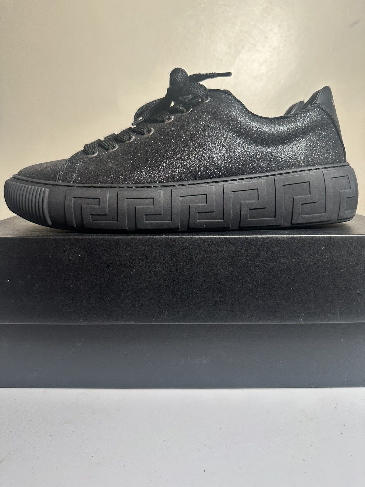 Versace Versace Low Top Sneakers Size US 9 / EU 42 - 4 Thumbnail