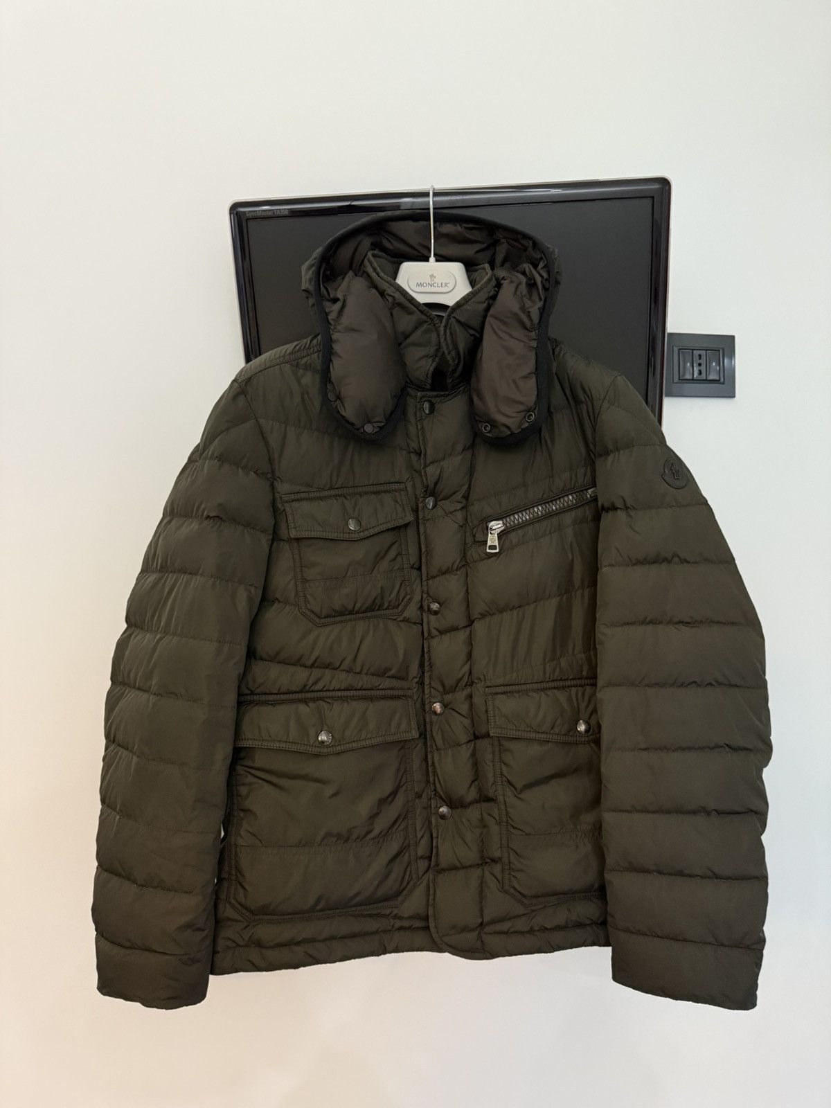 Moncler Moncler Jacket for mens Size US L / EU 52-54 / 3 - 1 Thumbnail
